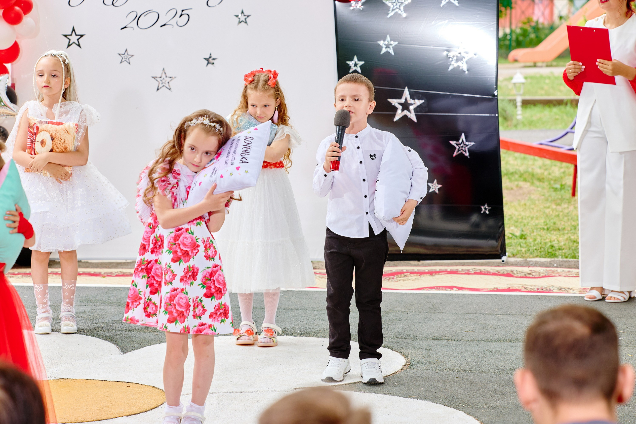 Выпускной 45 сад. Фотограф Выпускные альбомы Таганрог Сергей Коробченко