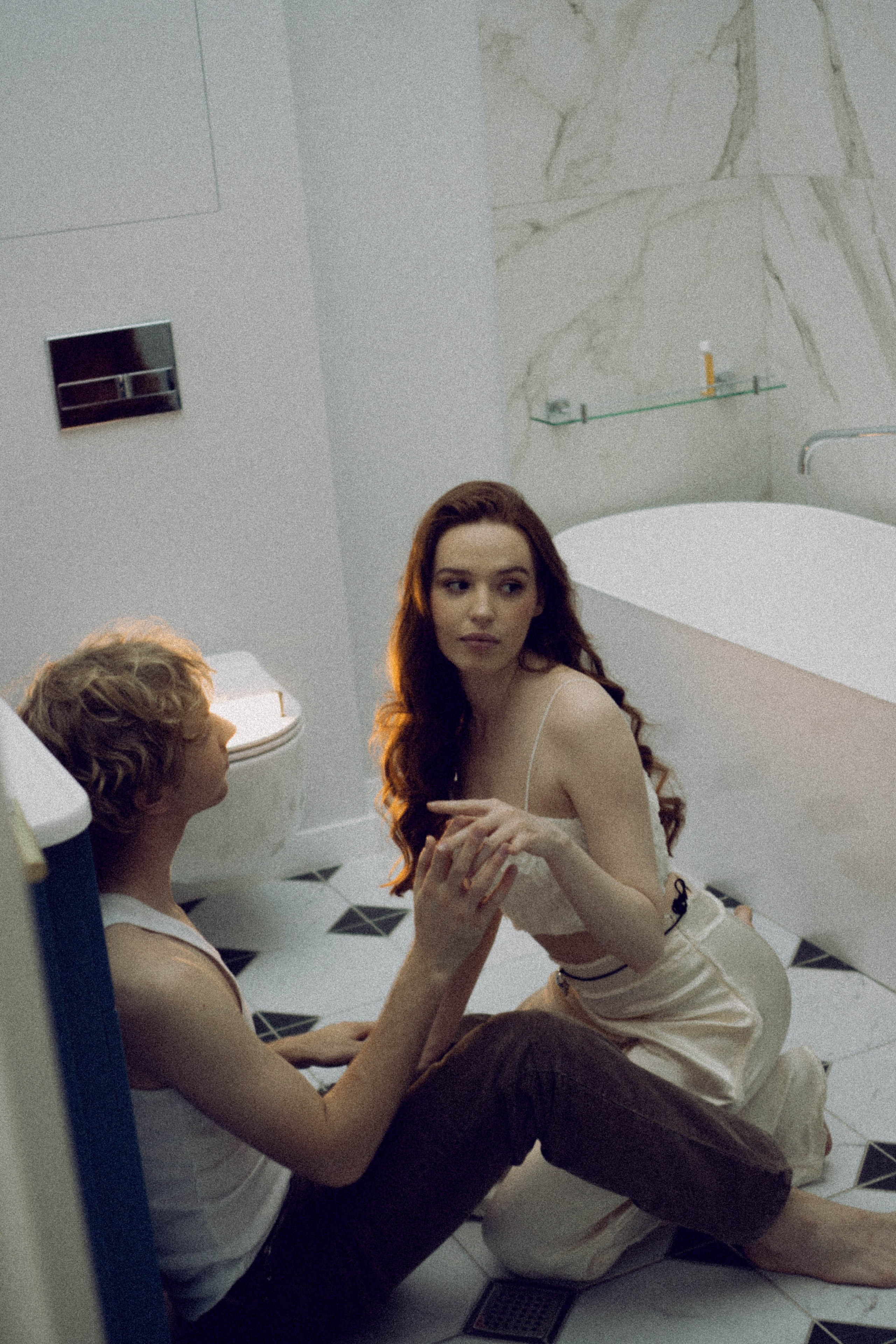 СВАДЕБНАЯ СЬЕМКА В ОТЕЛЕ. СБОРЫ ЖЕНИХА И НЕВЕСТЫ И ТАКЖЕ ТОР И ПОДГОТОВКА К ПРОГУЛКЕ. Профессиональный фотограф, Санкт-Петербург — Виктория Богомолова