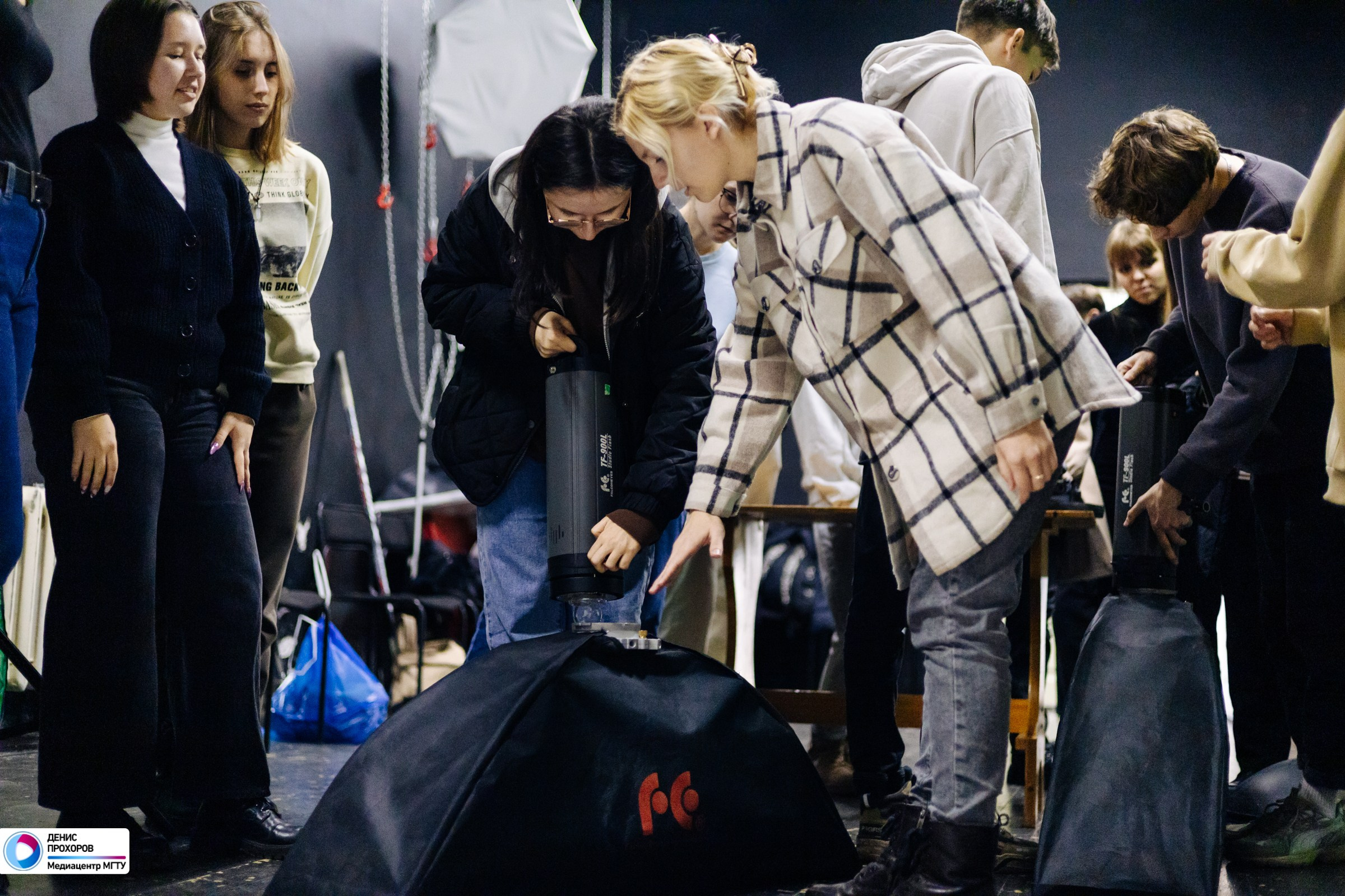 Лекции медиашколы «INFOSTART» / 13.11.23. Денис Прохоров Фотограф в г. Магнитогорск