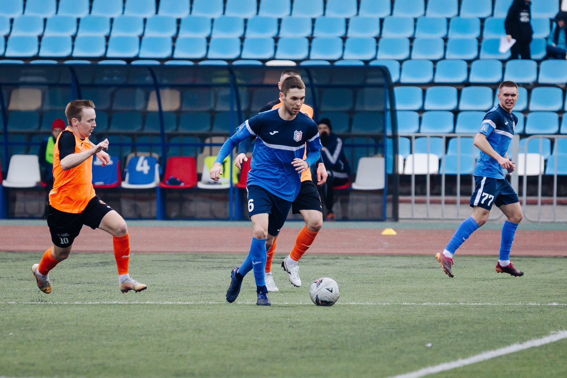 ФК Металлург — ФК Шахтер // 06.04.24. Денис Прохоров Фотограф в г. Магнитогорск