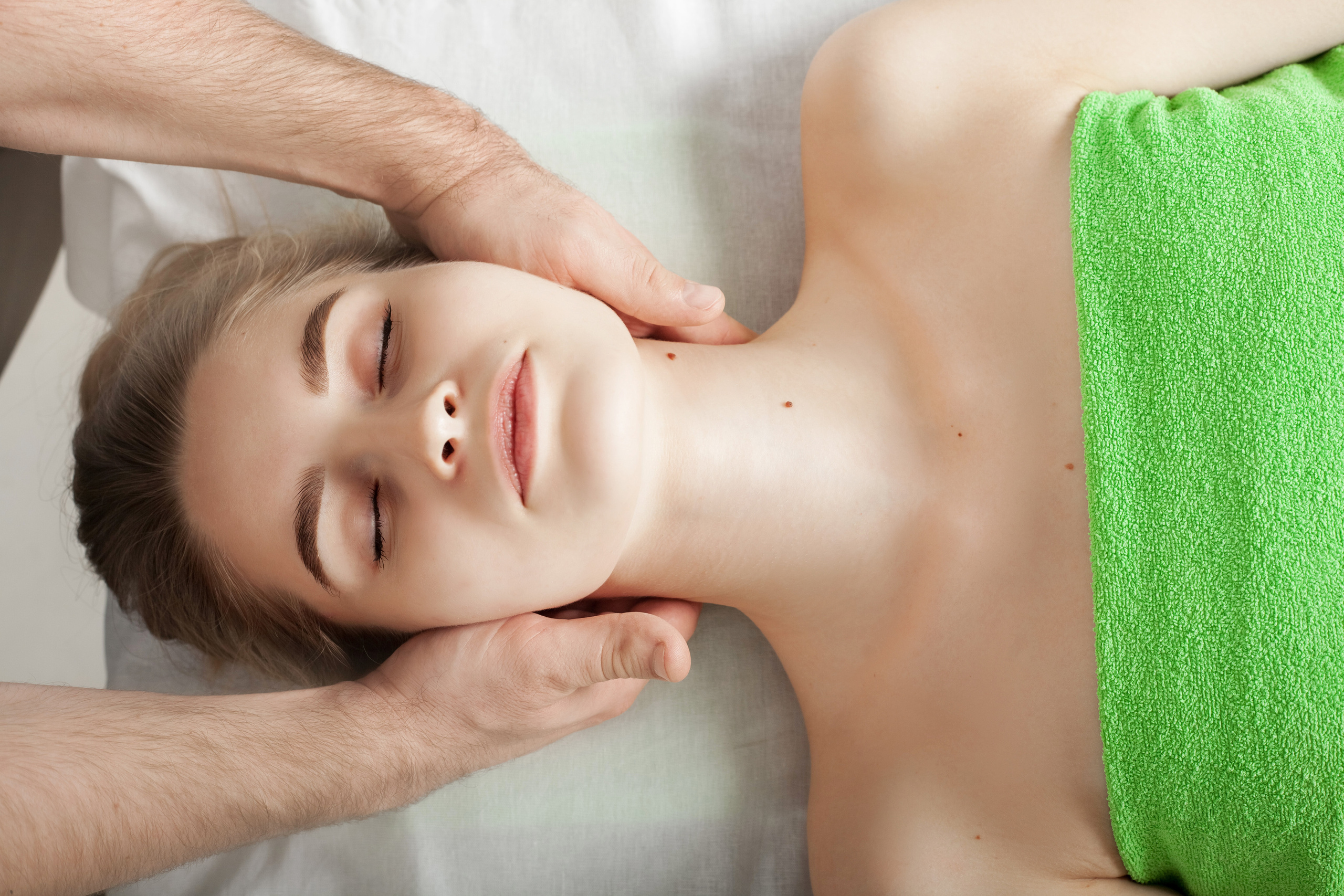 Контент съемка массажиста