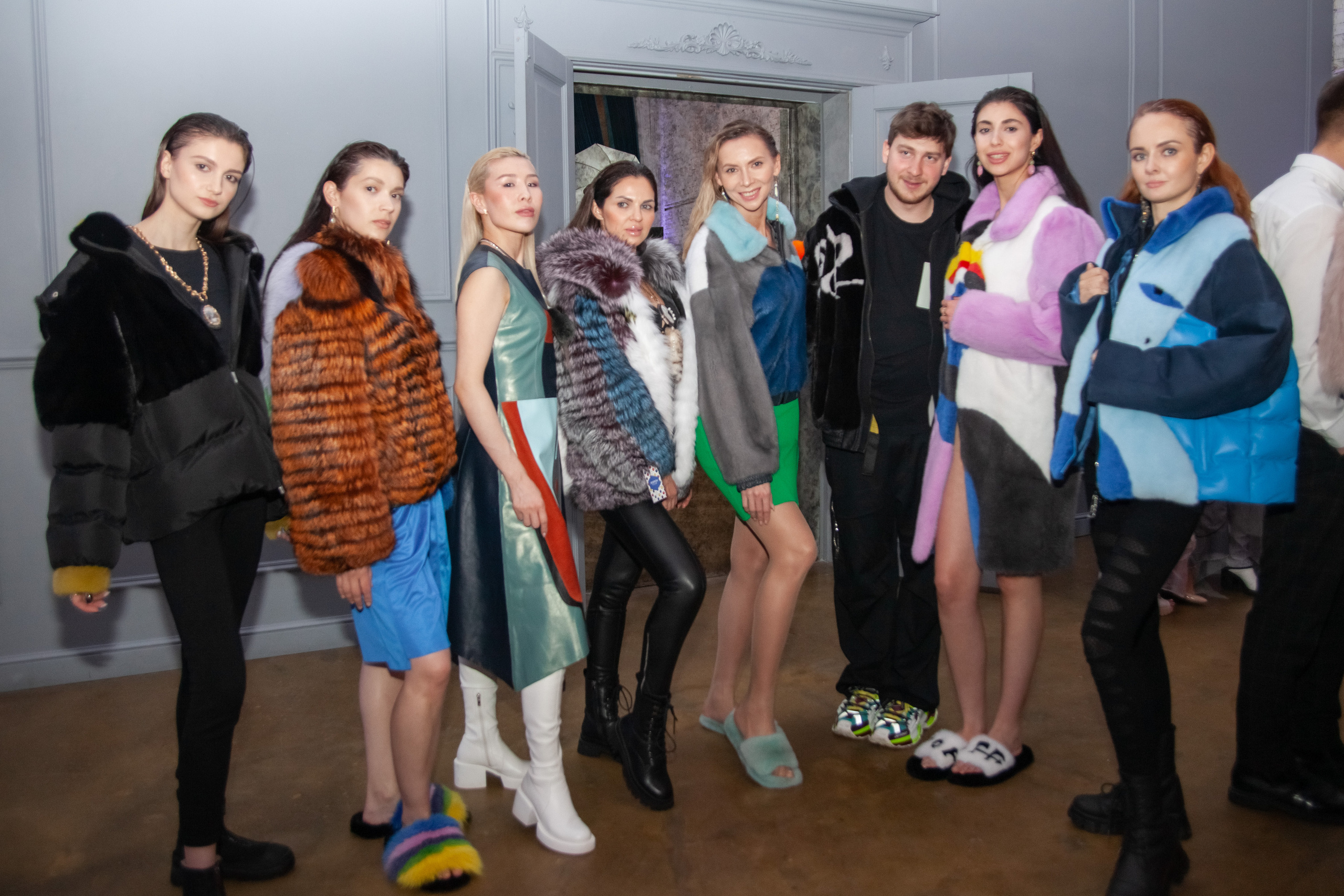 Репортаж Fashion Network Party в стиле Круэлла де Виль