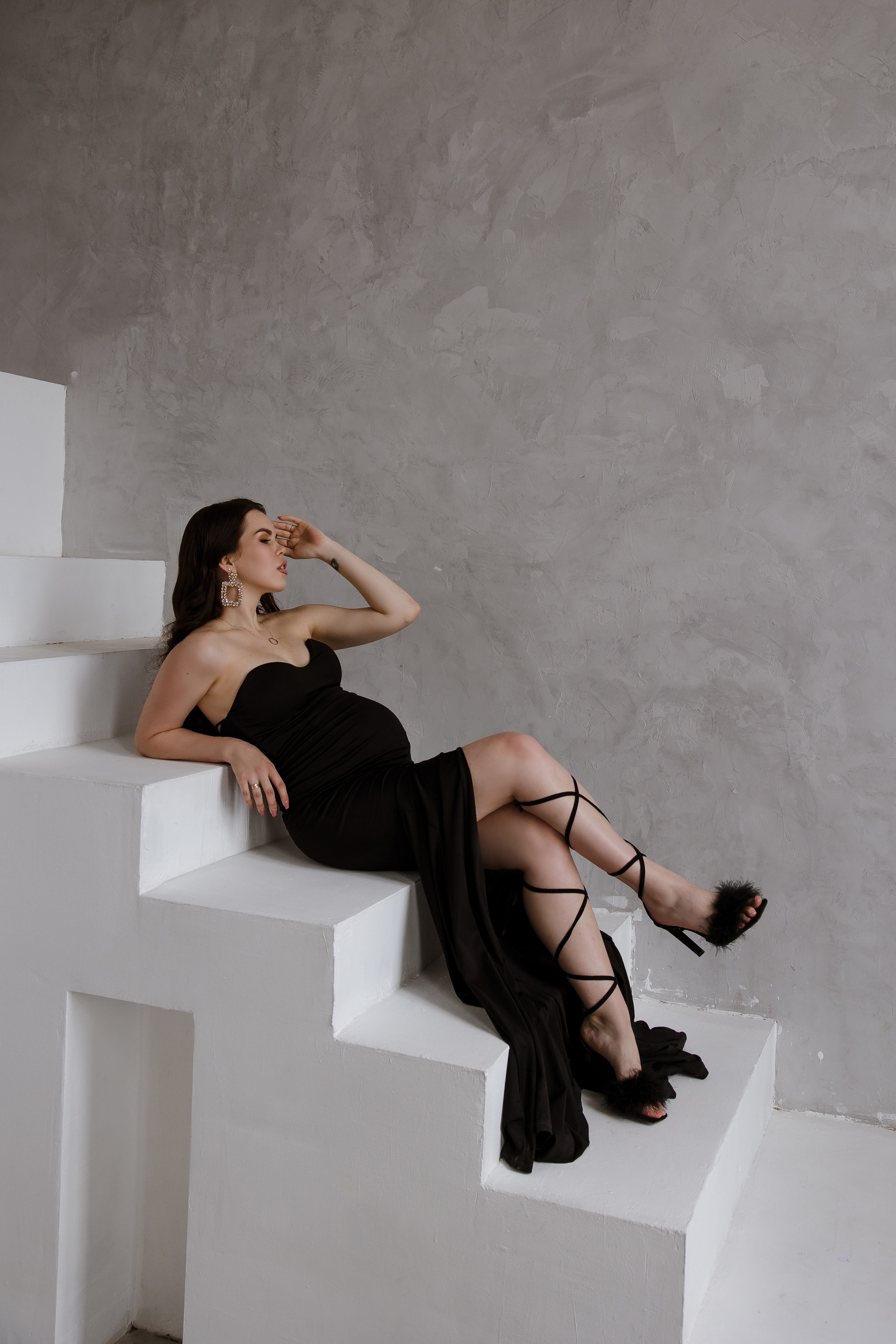 Фотосессия беременной девушки в фотостудии. Свадебный и семейный фотограф в Самаре и Тольятти | Елена Топанцева