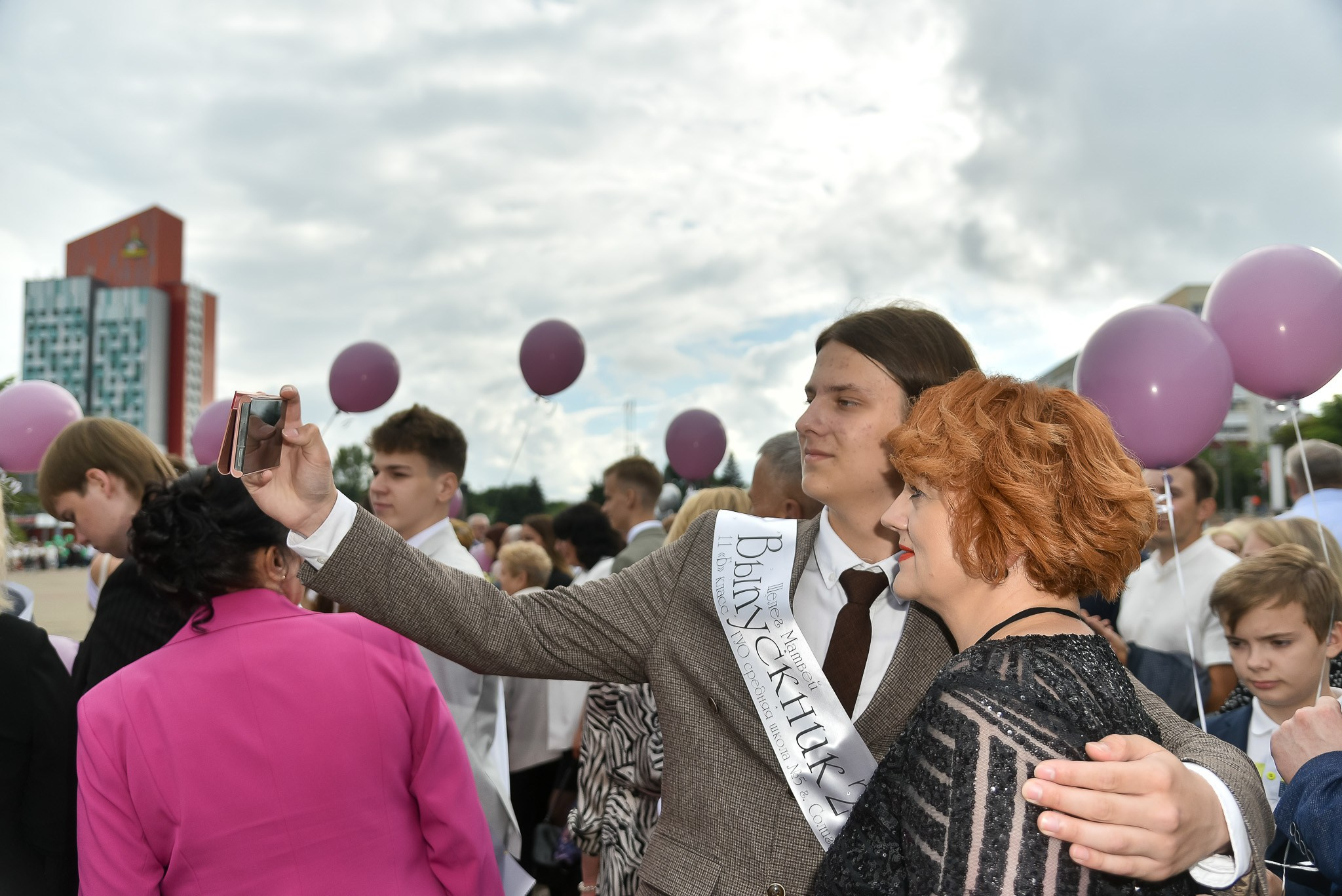 Выпускной 11 кл (до банкета). Фотограф Олег Юршевич Солигорск Минск
