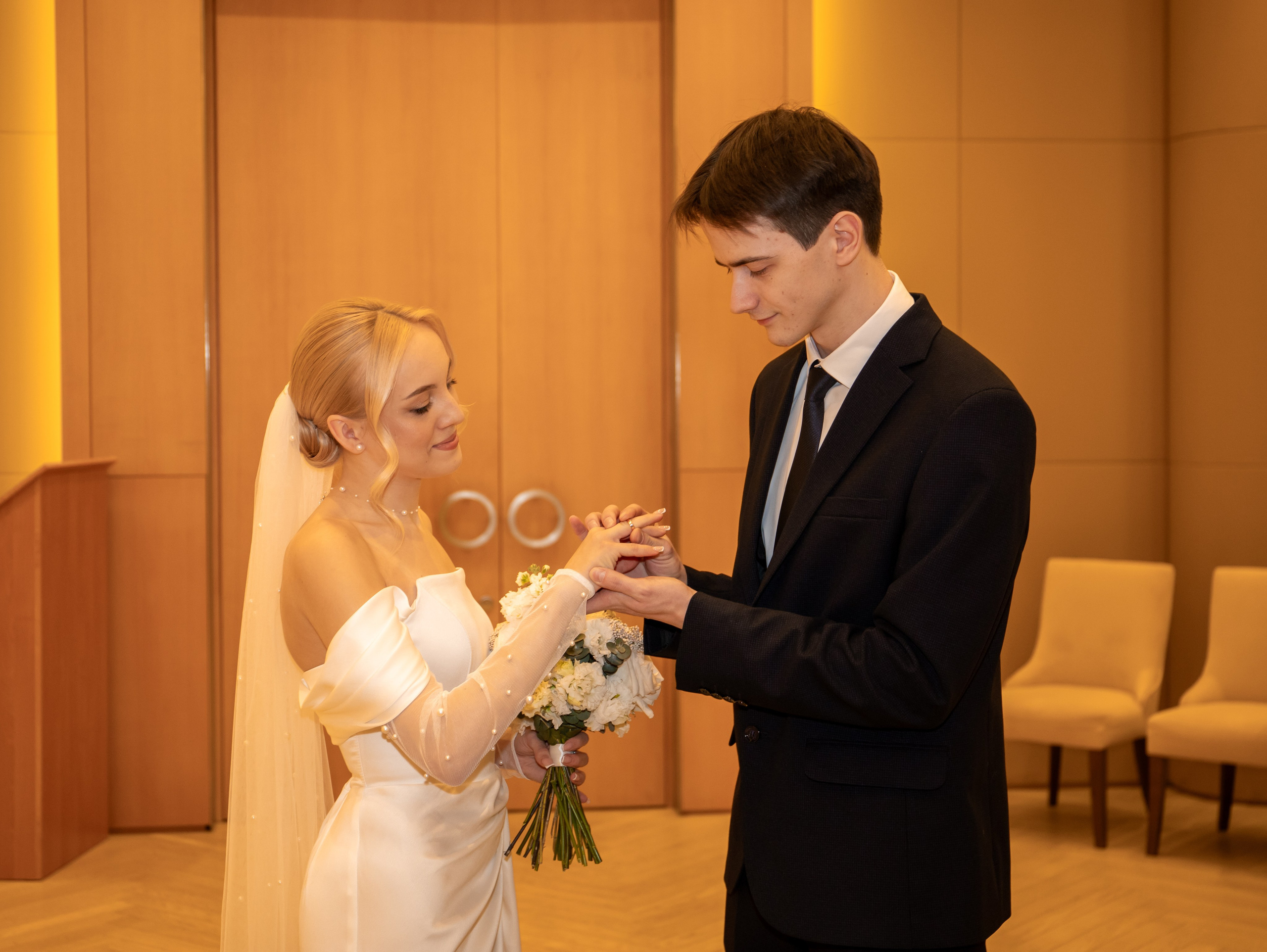 Илья&София (ЗАГС, прогулка, фотостудия). Свадебный и семейный фотограф в Москве Мила Широких