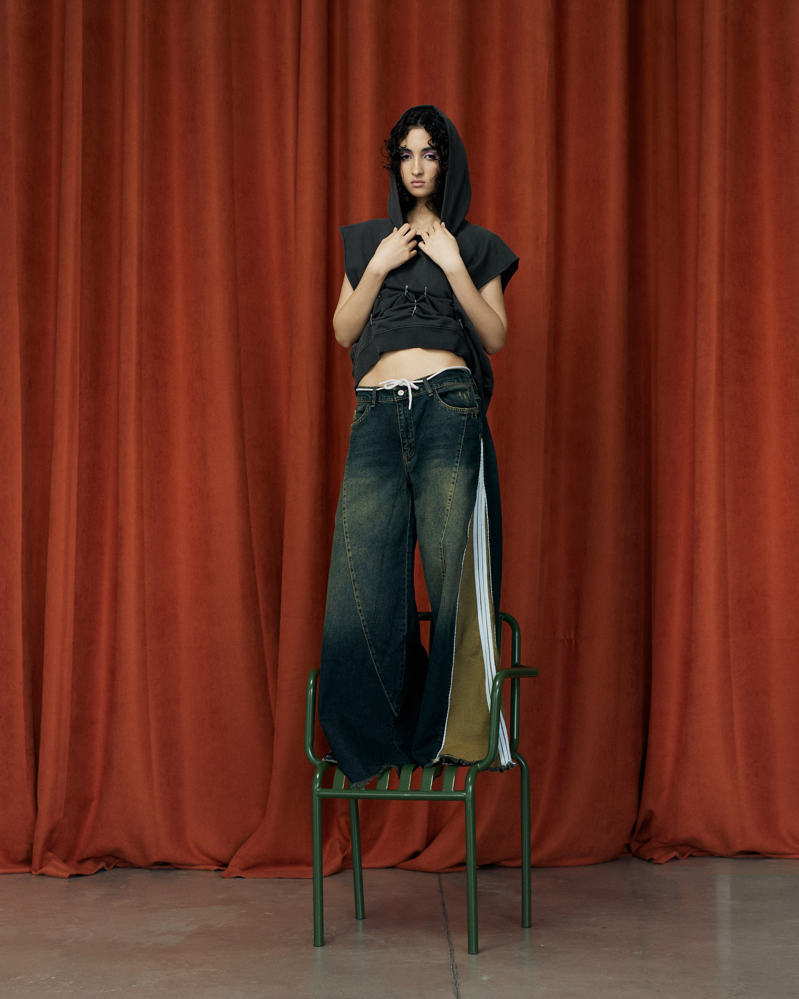 Dia / art. Влада Зюзина — adalwzet posmotri — коммерческий фотограф в Москве — портретный фотограф, фотограф для брендов