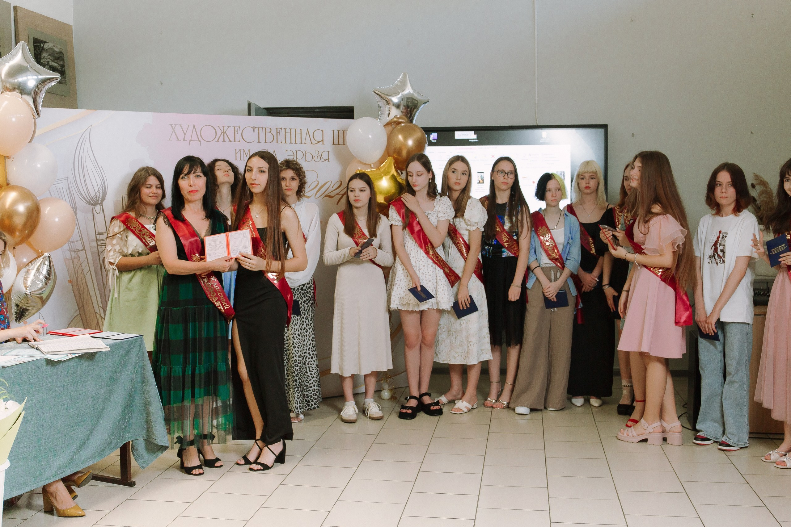 Выпускной в Художественной школе. Выпускные альбомы Натальи Бутко: Новороссийск, Анапа, Геленджик