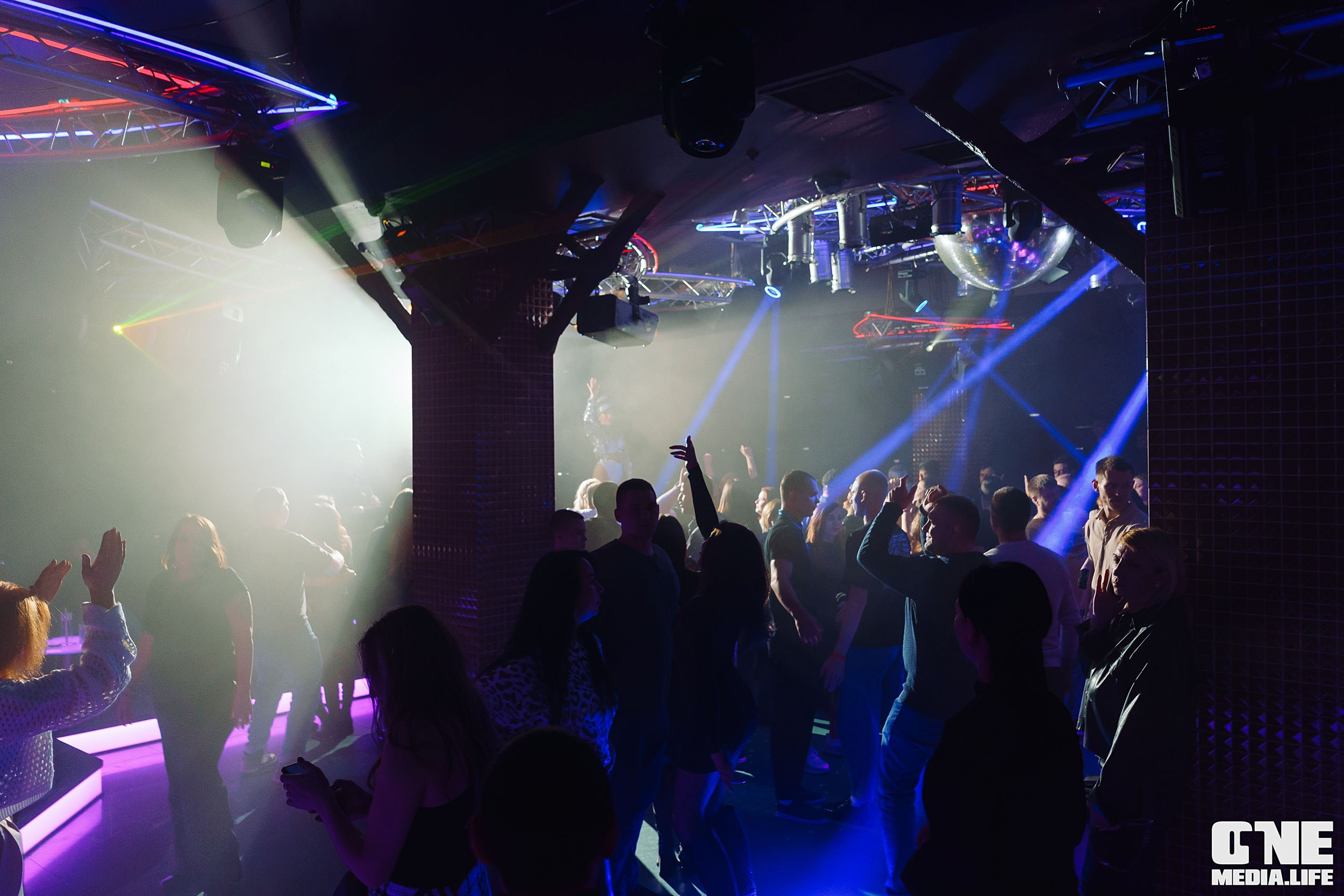 Фоторепортаж из РК Планета. One Media Life: фоторепортажи, фотоотчеты с мероприятий и заведений