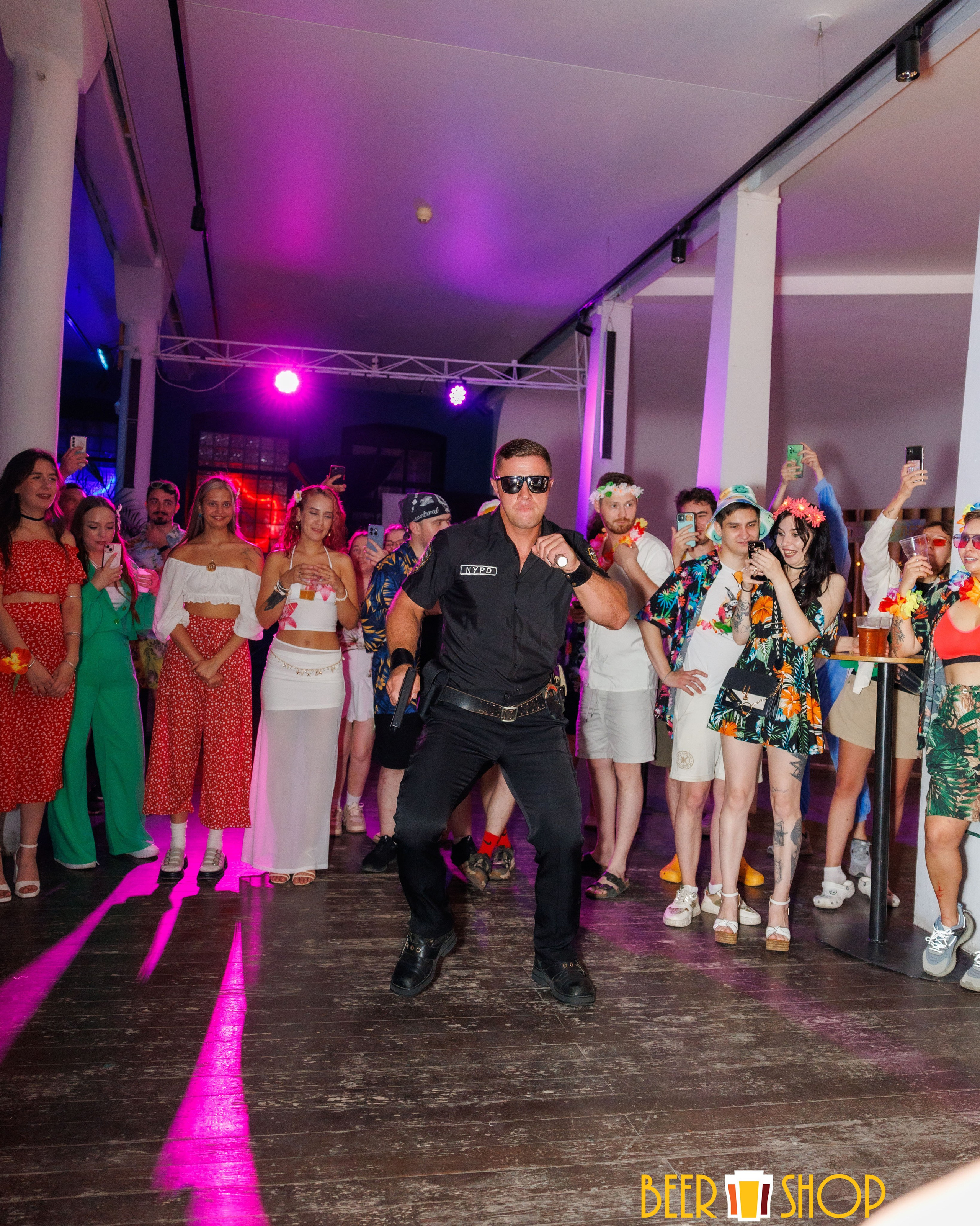 Гавайская вечеринка (Медиапорт). Свадебный фотограф и контент фотограф в Казани Малыгина Елена