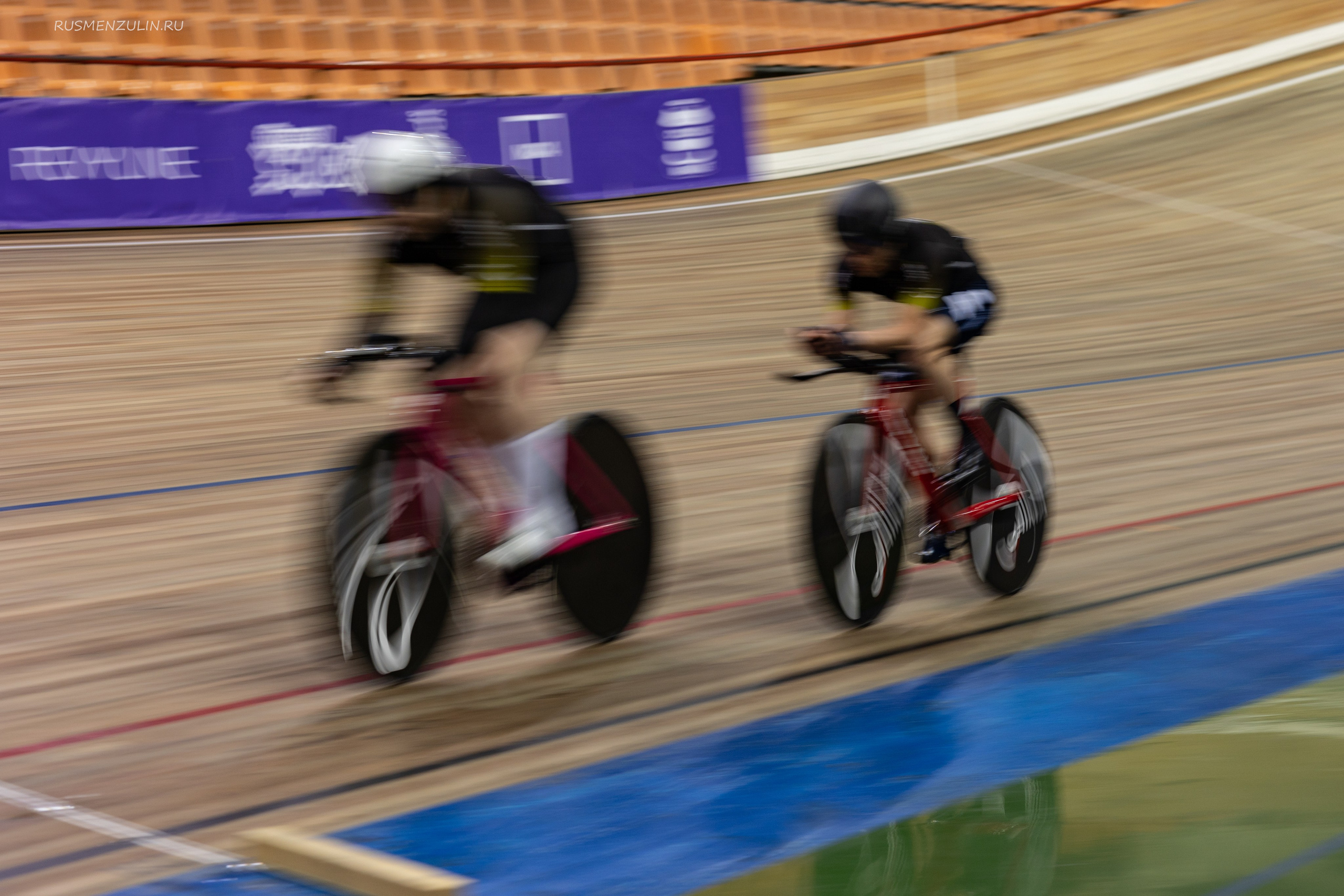 Cyclingrace крылатское декабрь 2025. Лучшие моменты и живые эмоции в моем объективе! Обращайтесь