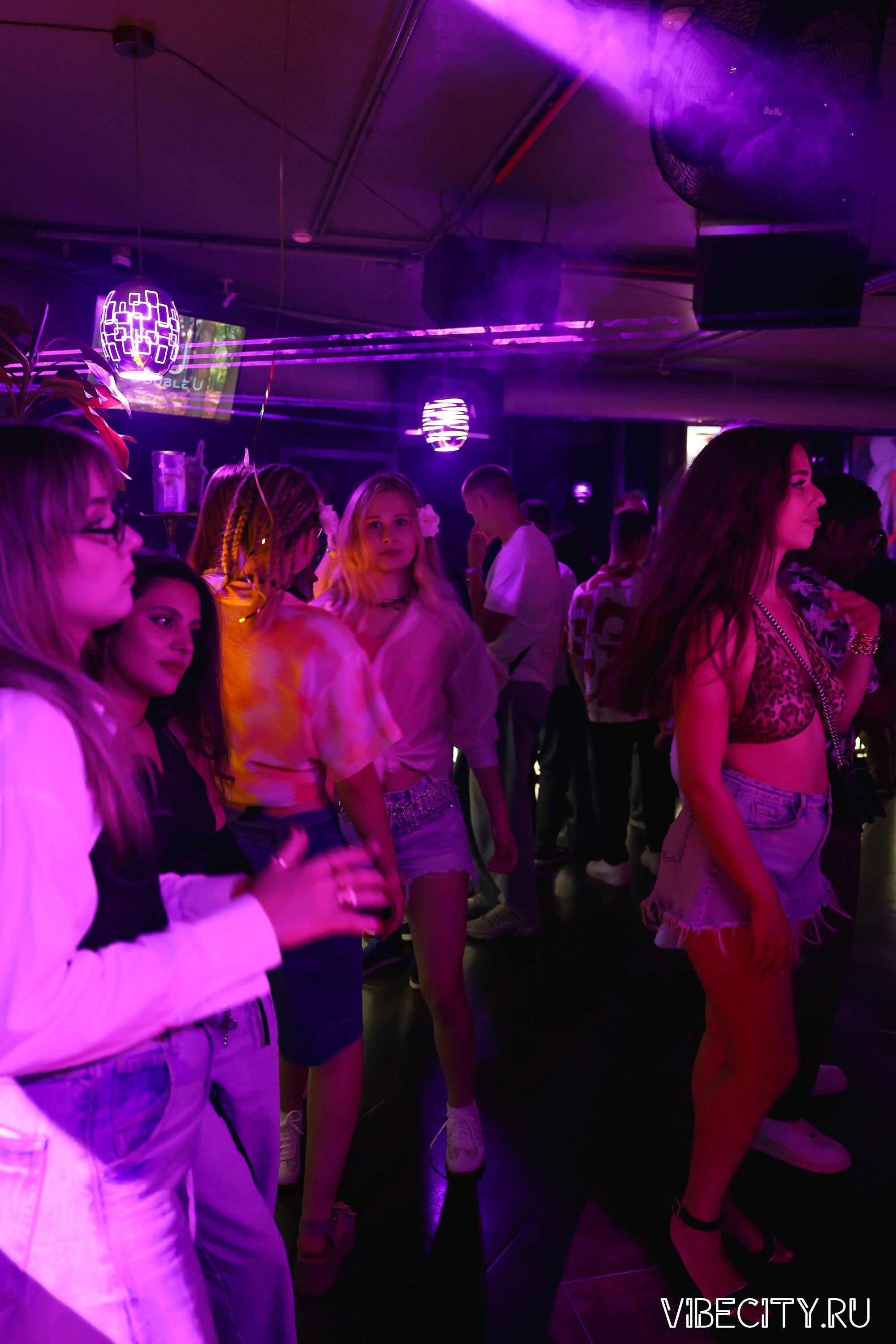 DOUBLE U. VIBECITY.RU Вайб Сити Ру Фоторепортажи Фотоотчеты Калининград