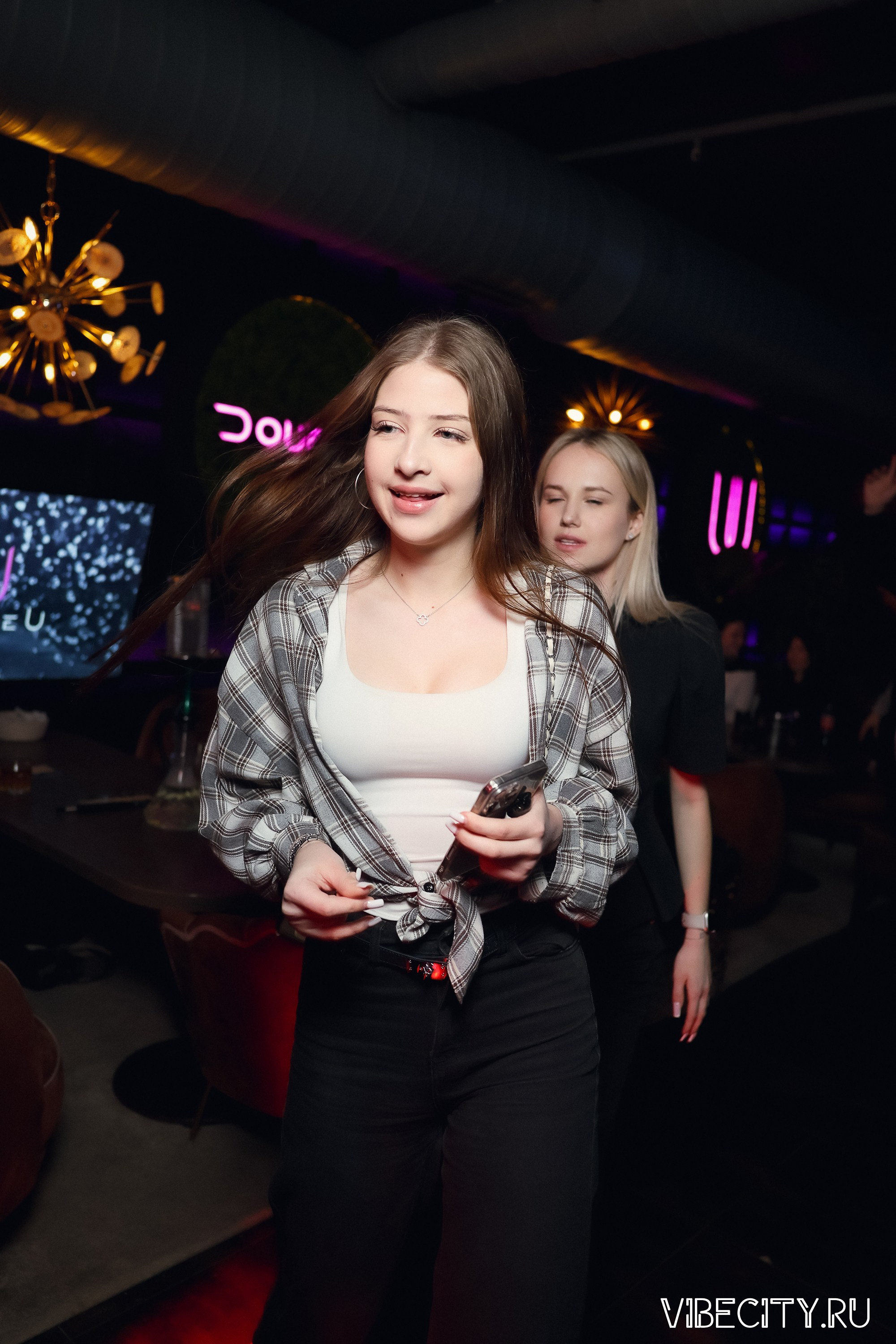 DOUBLE U. VIBECITY.RU Вайб Сити Ру Фоторепортажи Фотоотчеты Калининград