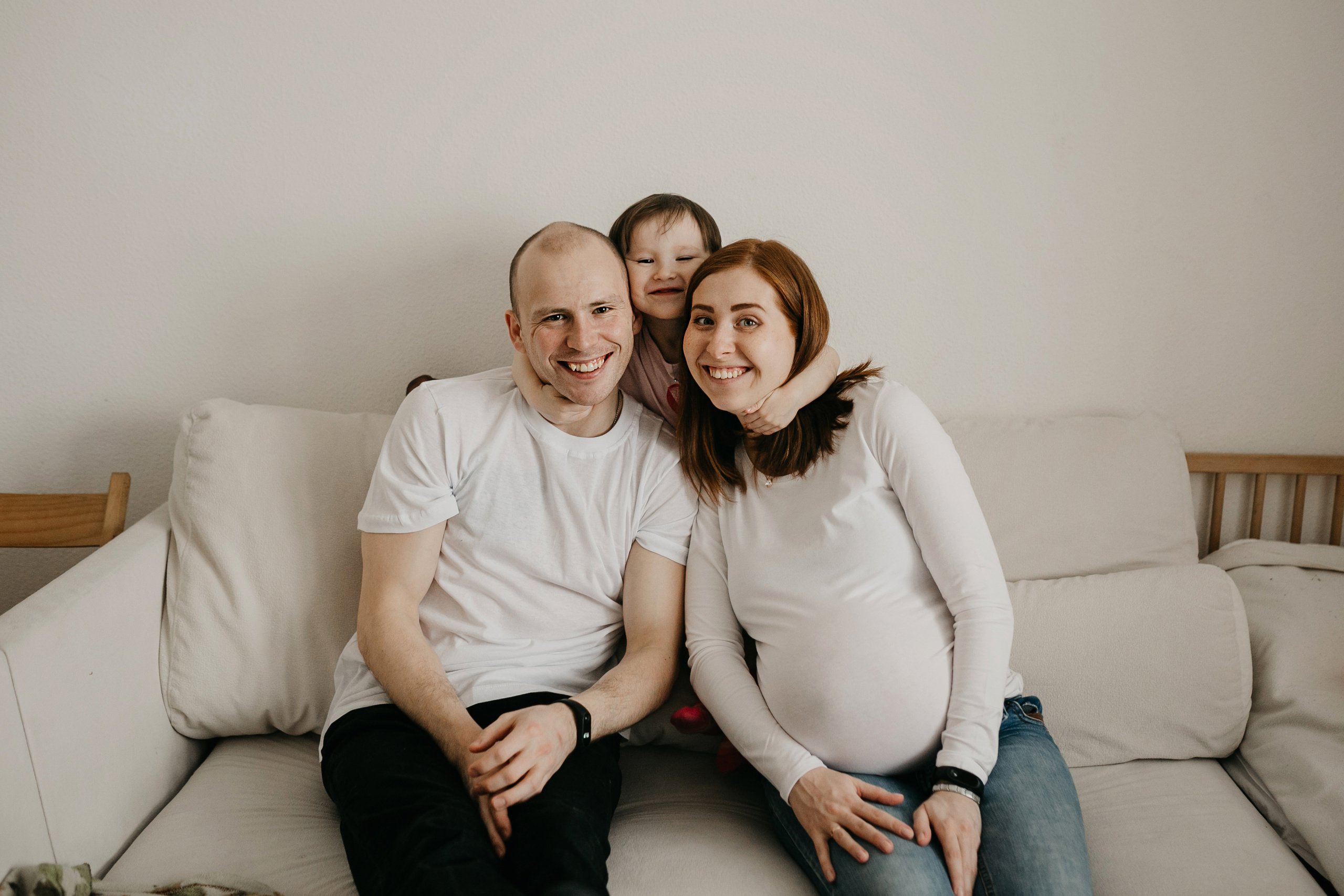 Съёмка проходила в уютной домашней обстановке) 
Я первый раз делал домашнюю съёмку и очень доволен результатом )