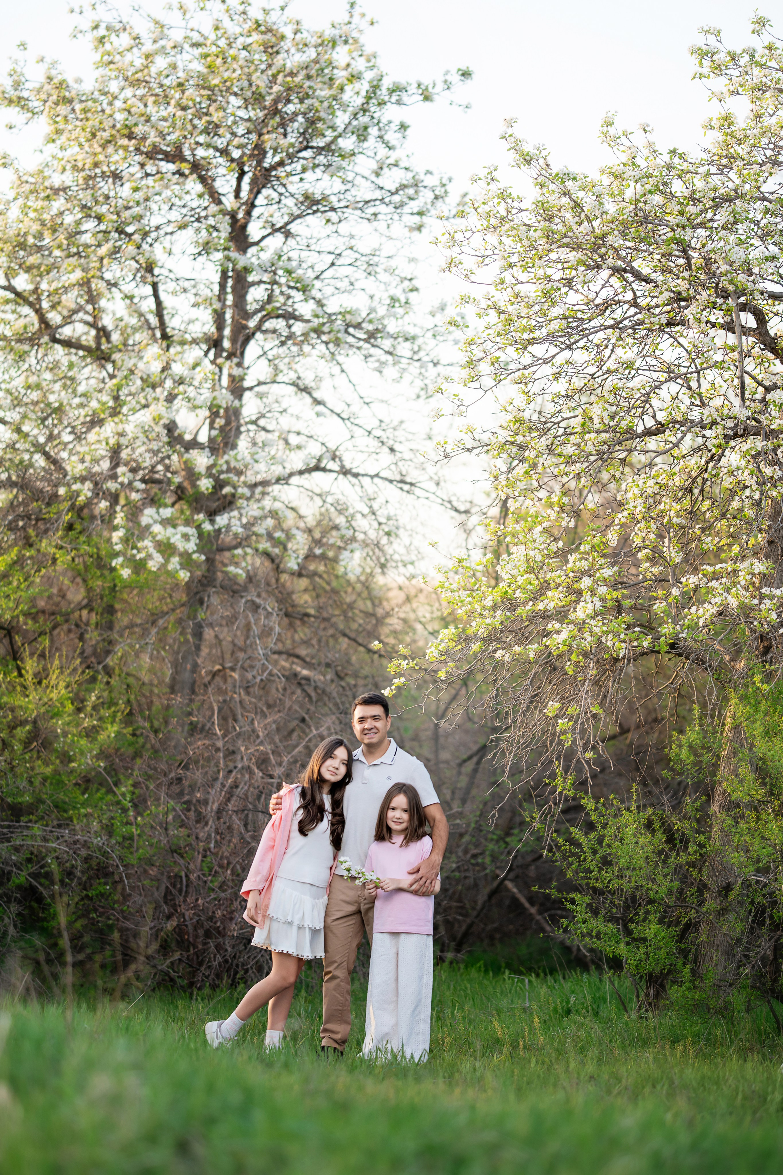 СЕМЕЙНЫЙ ВЕСЕННИЙ в парке. Творческая команда Ульяшевы, свадебная и семейная фотография. Кахахста