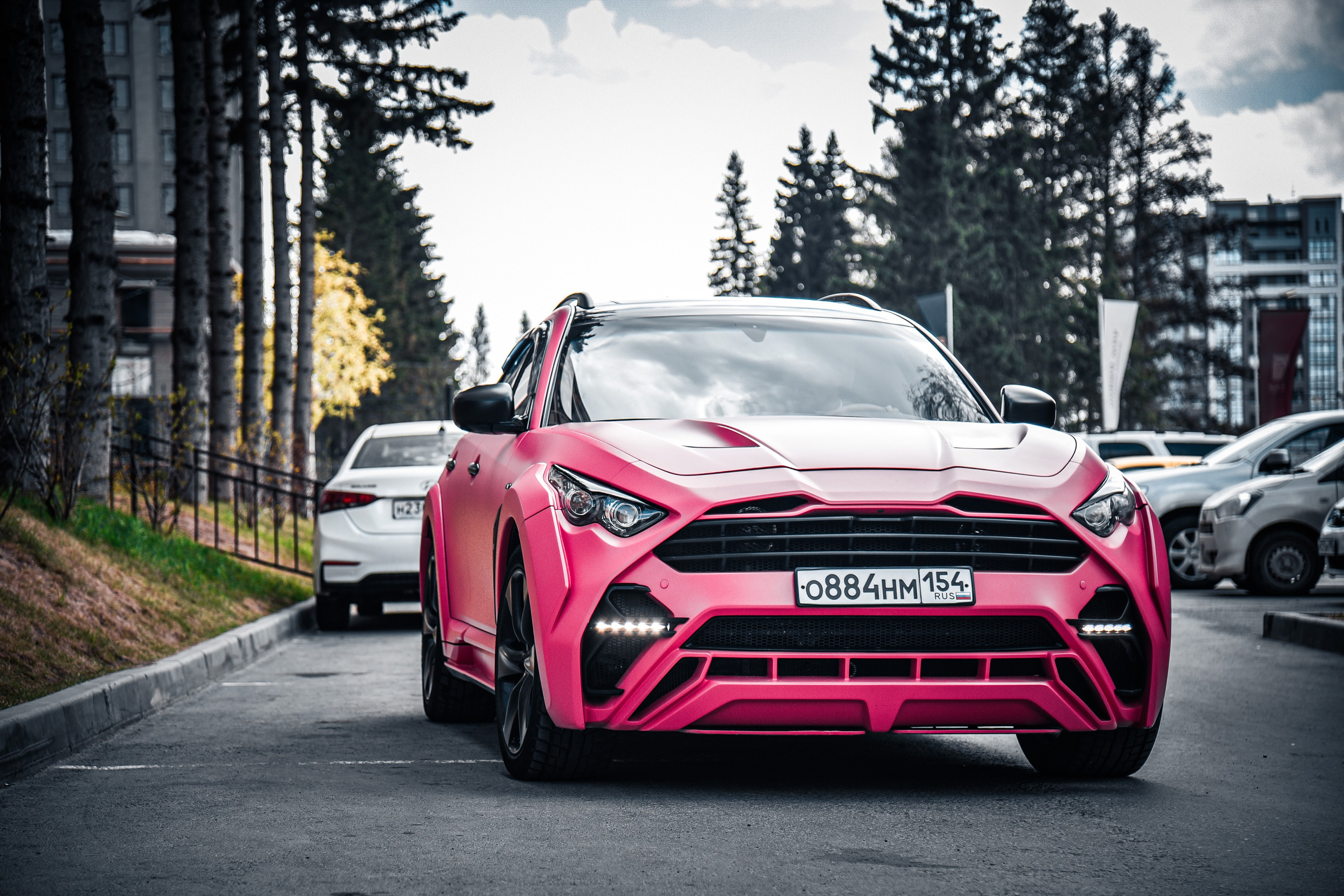 Профессиональная фотосессия Infiniti FX37 в&nbsp;Новосибирске. Автомобильный фотограф Чанчин Владимир: детальные снимки кузова, интерьера и&nbsp;динамики