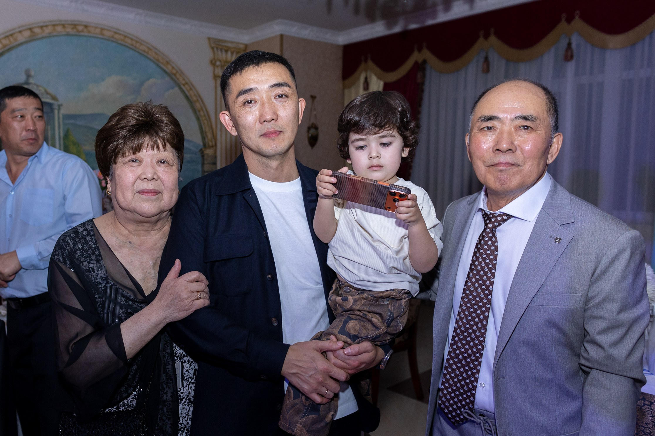 70 лет. Фото и видеосъемка любых мероприятий в городе Краснодаре и Краснодарском крае. Щеколдин Антон