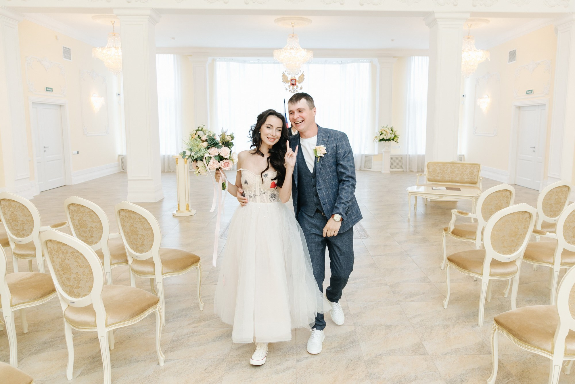 Свадебный фотограф в Санкт-Петербурге. Фотограф крещение венчание в Петербурге! Помогает подобрать храм и посоветовал душевного батюшку в СПб