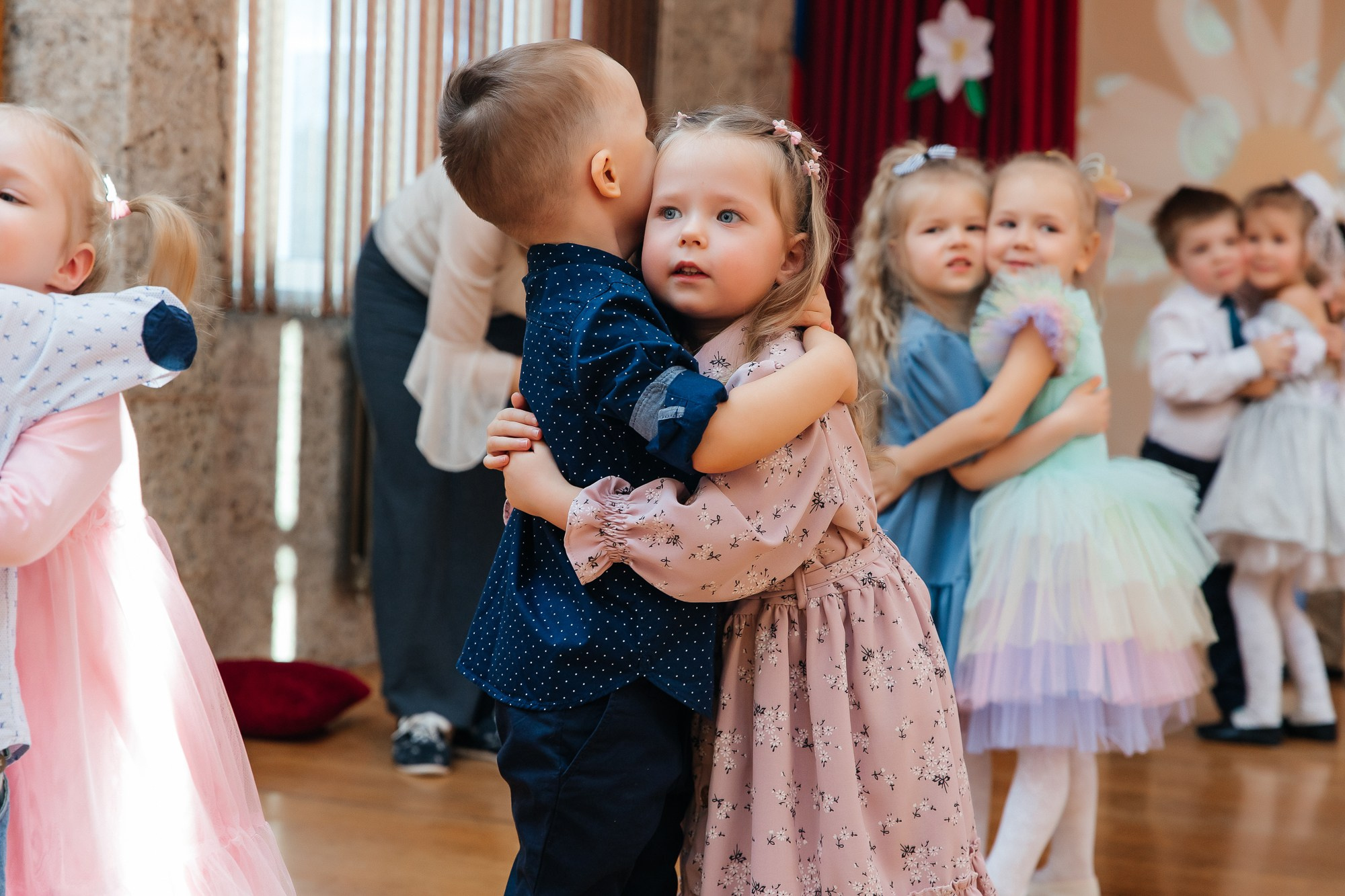 Детский сад № 93 — Утренник (07.03.2023). Свадебный и семейный фотограф Крамар Наталья