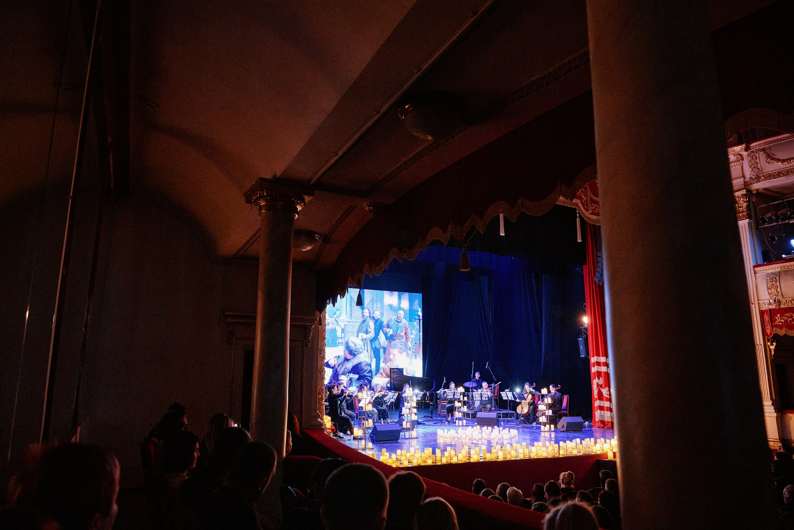 Шедевры мировой неоклассики при свечах. The Best 26.02. Свадебный репортажный фотограф краснодар максим дремов дрёмов фотосессия студия цена