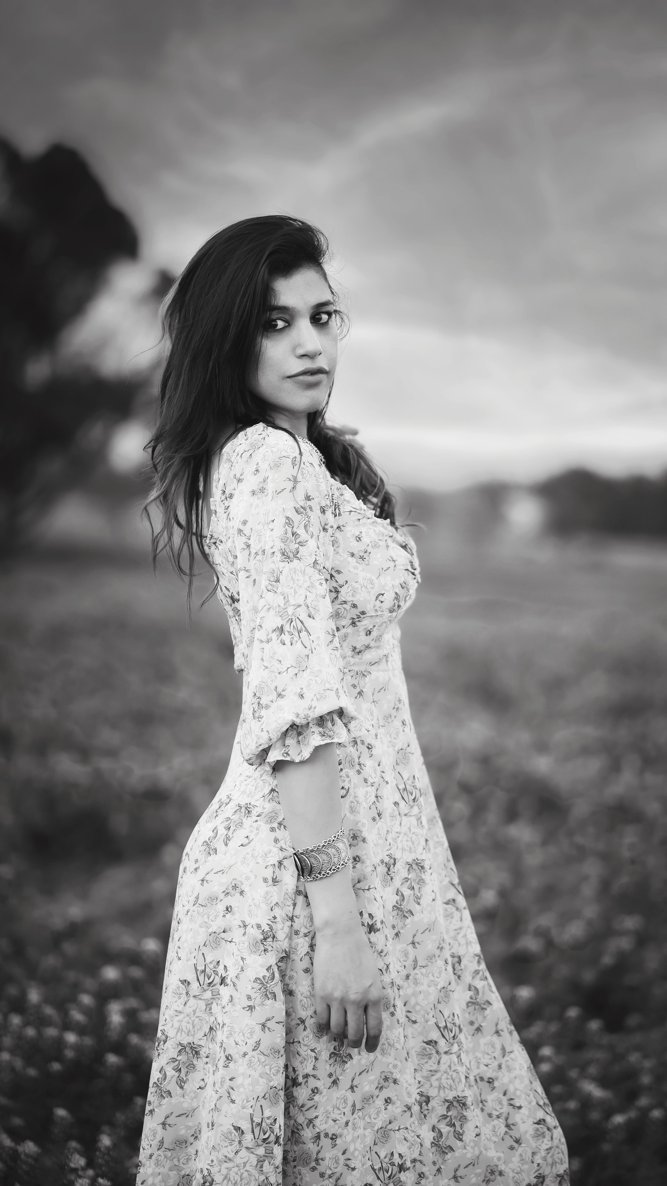 Bluebonnet photo sessions | Stunning Texas wildflower portraits | Anny Smirnova