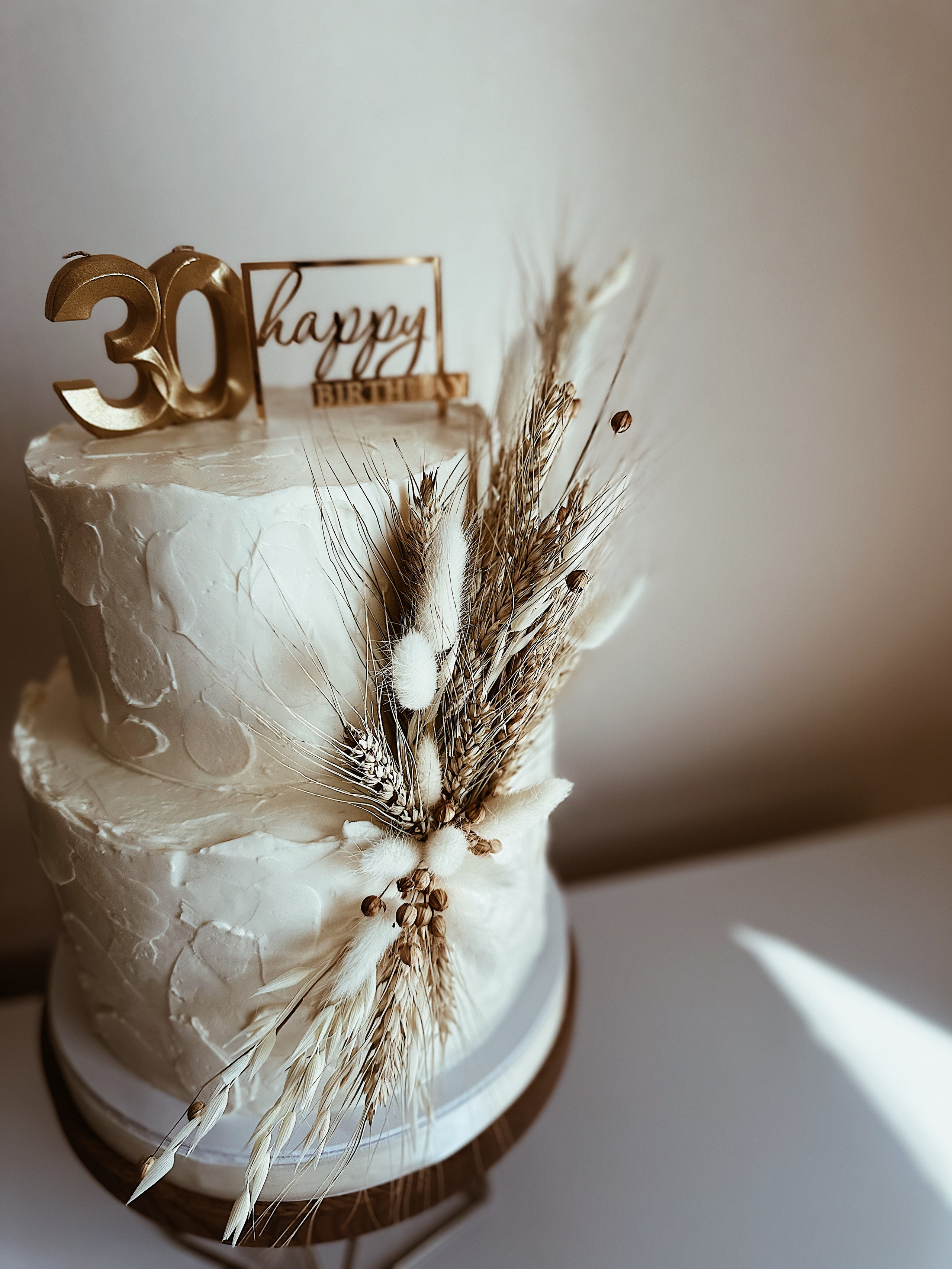 Торт на сельскую вечеринку. Арт-кондитер в Москве Маша Шафран