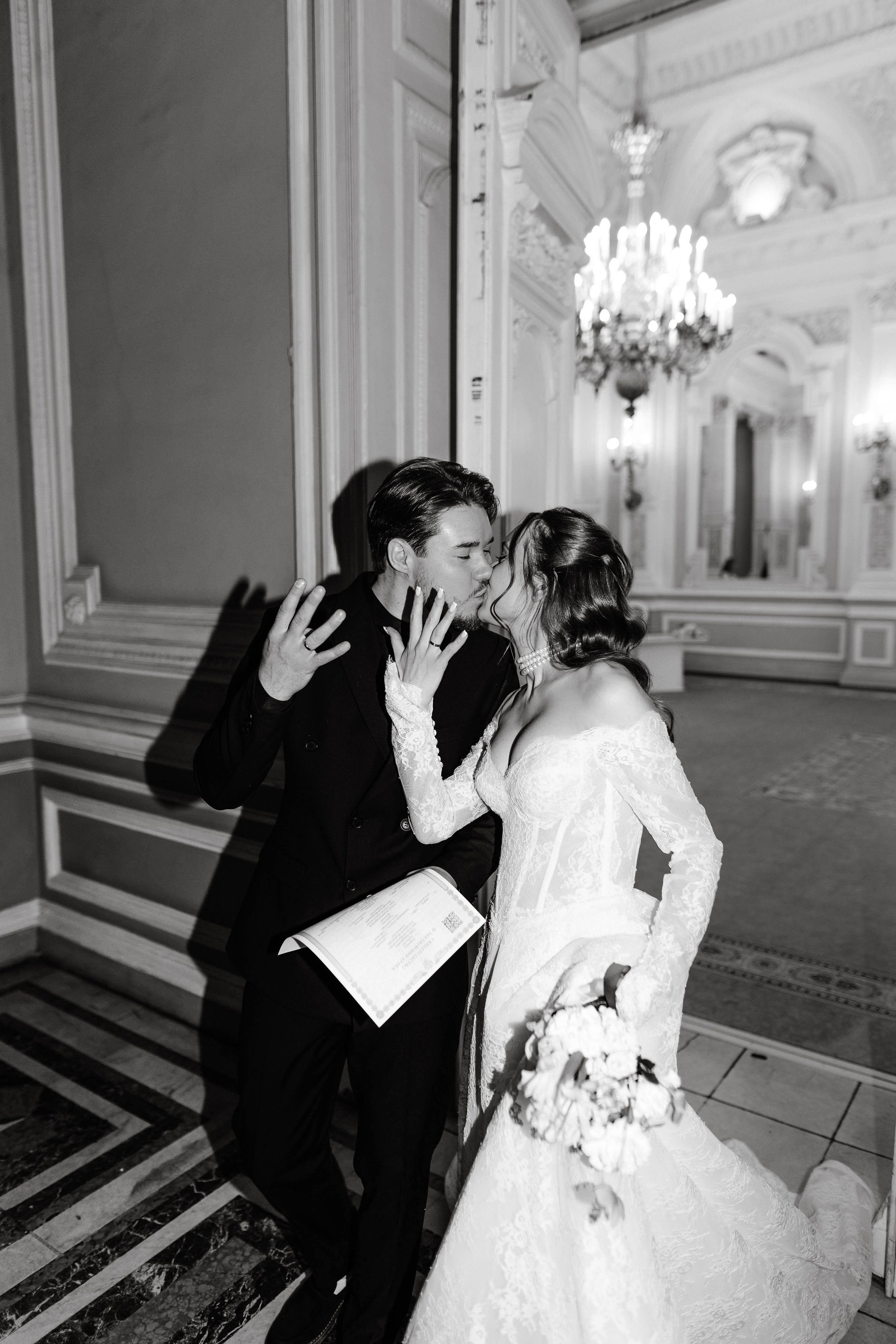 Ольга и Глеб / прогулка и загс. Фотограф Veronika Potaseva