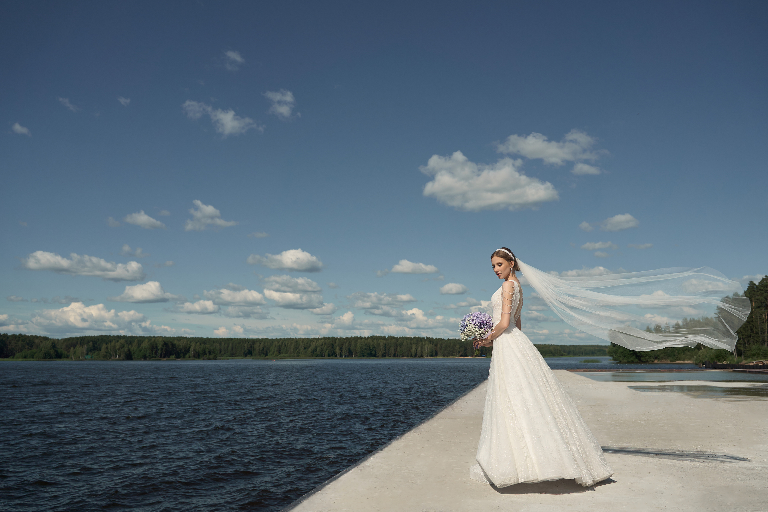 Оля и Артём / Анонс свадебной съемки. Фотограф в Заволжье Алексей Шабалин