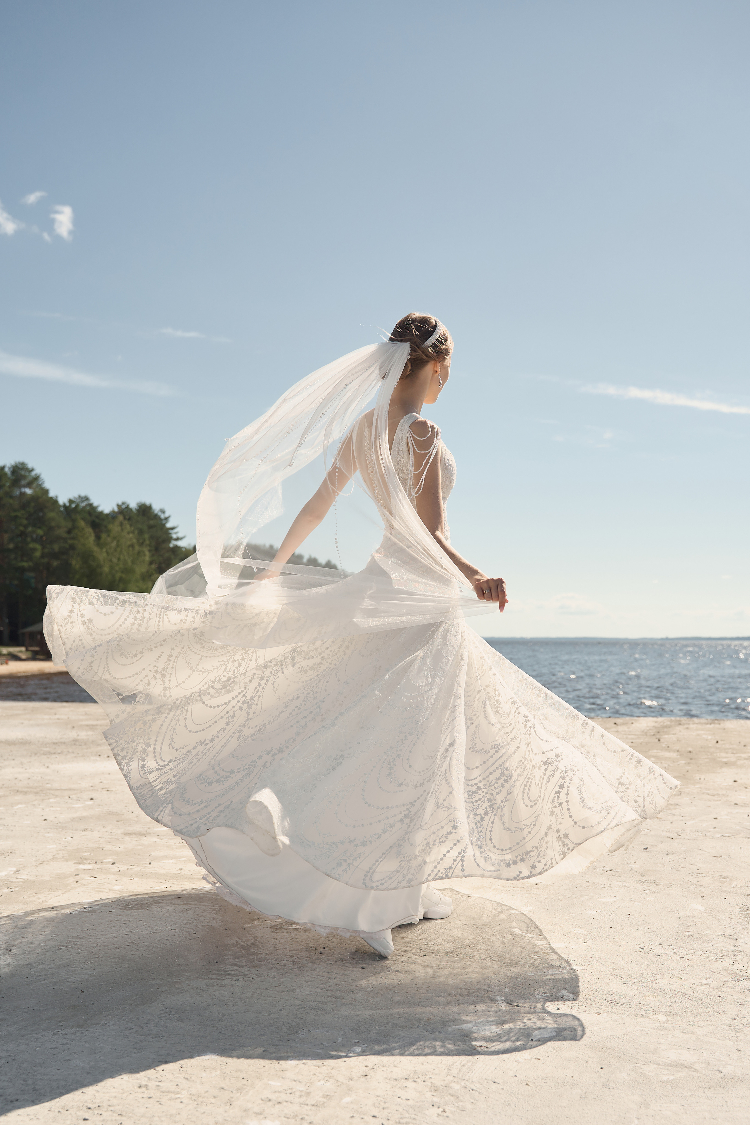 Оля и Артём / Анонс свадебной съемки. Фотограф в Заволжье Алексей Шабалин