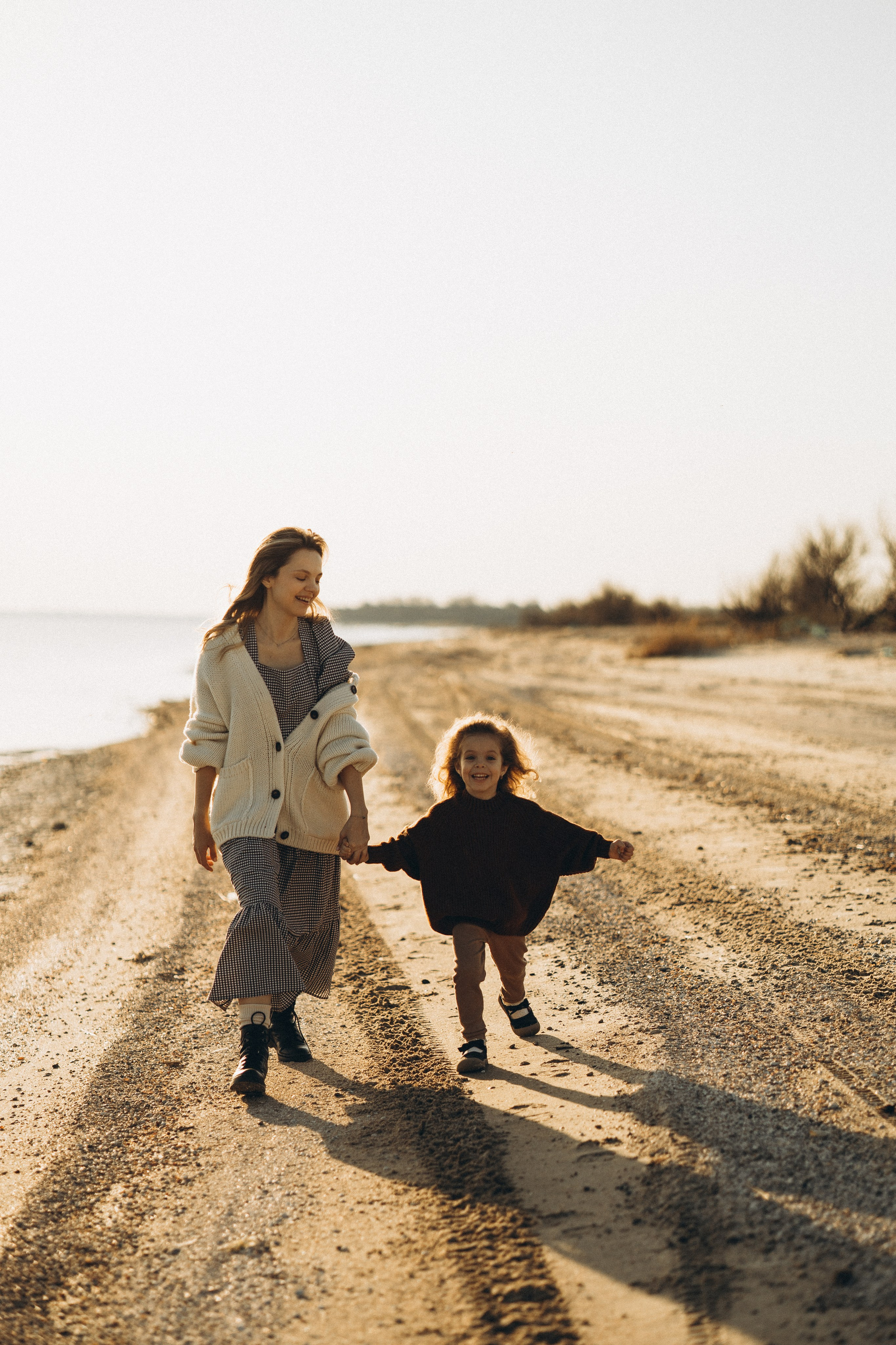 Мама и дочка, такая нежная весна. Семейный и детский фотограф, таганрог, ростов-на-дону