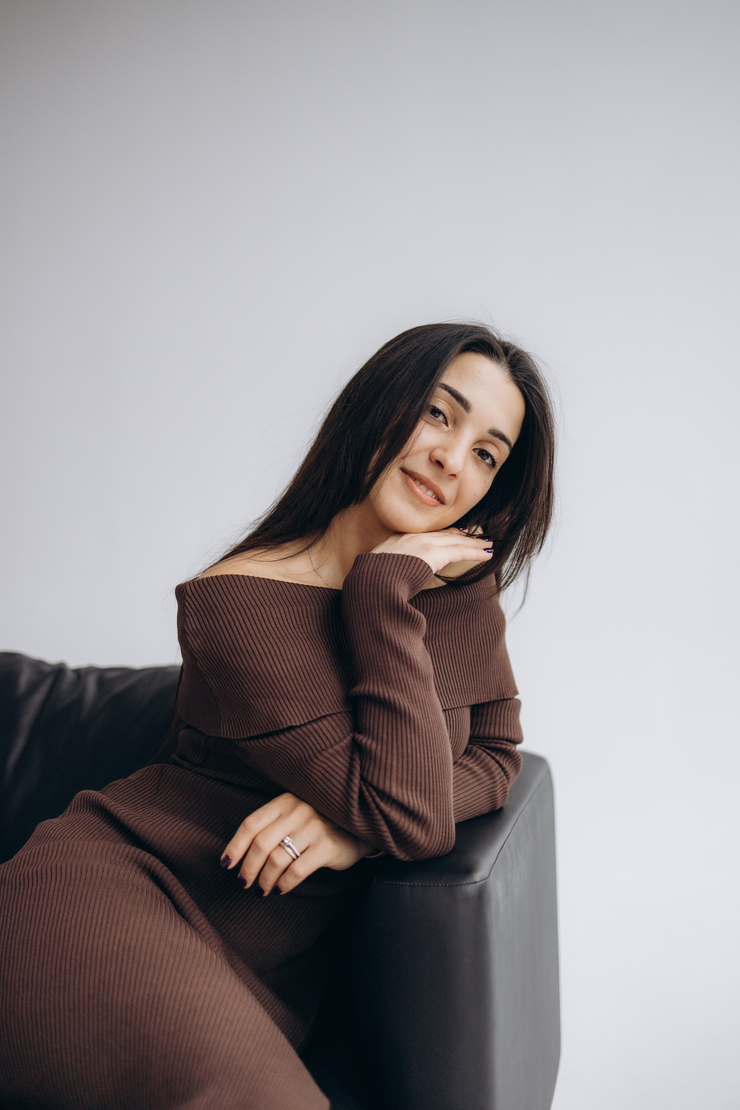 Семейная студийная фотосъемка (03.11.2025 г.) г. Обнинск (Калужская обл.). Надежда Стар семейный и церковный фотограф в Жукове и Калужской области