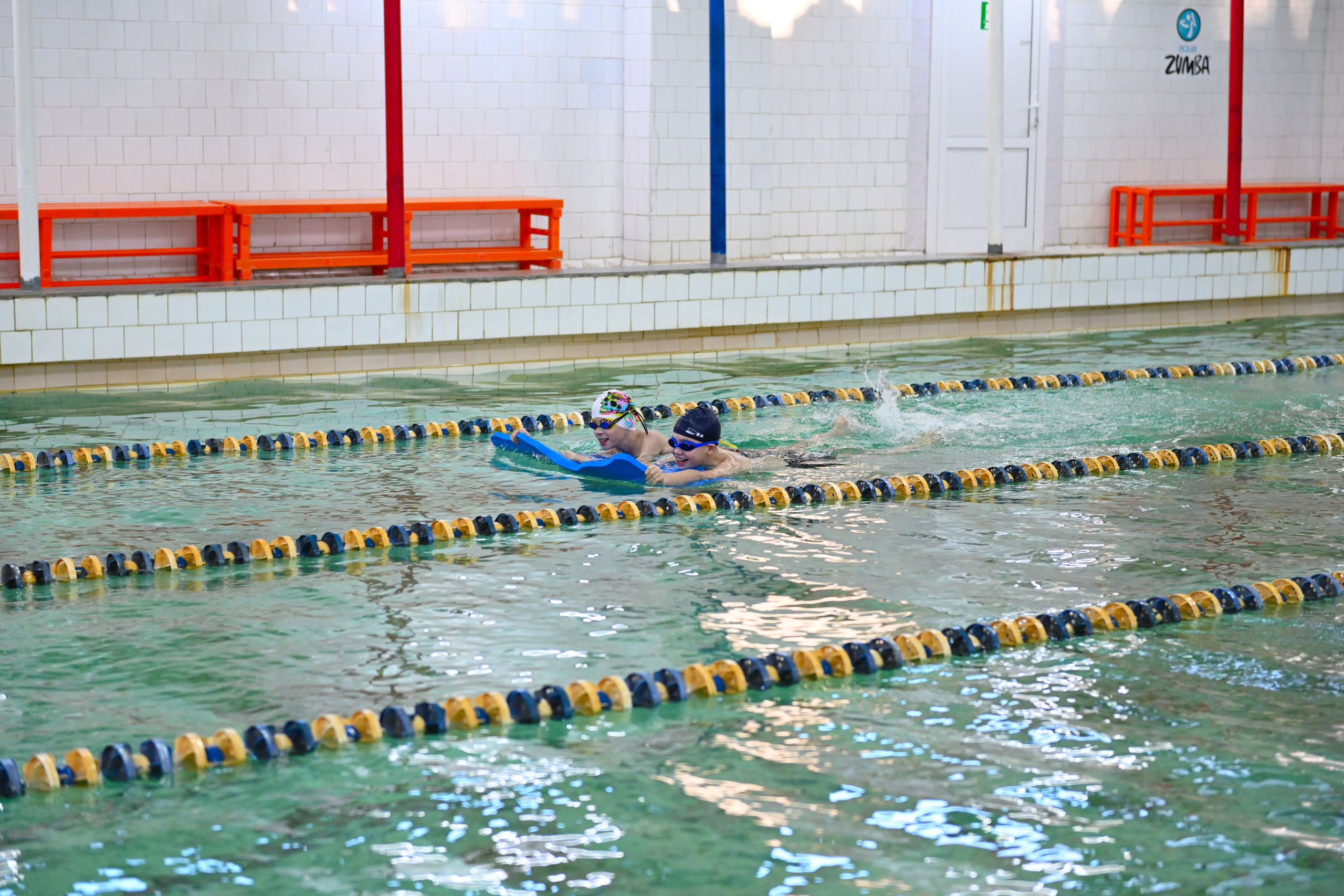 2025-12-20 Бассейн Урал НГ младшие. Снежинск фото Андрианов