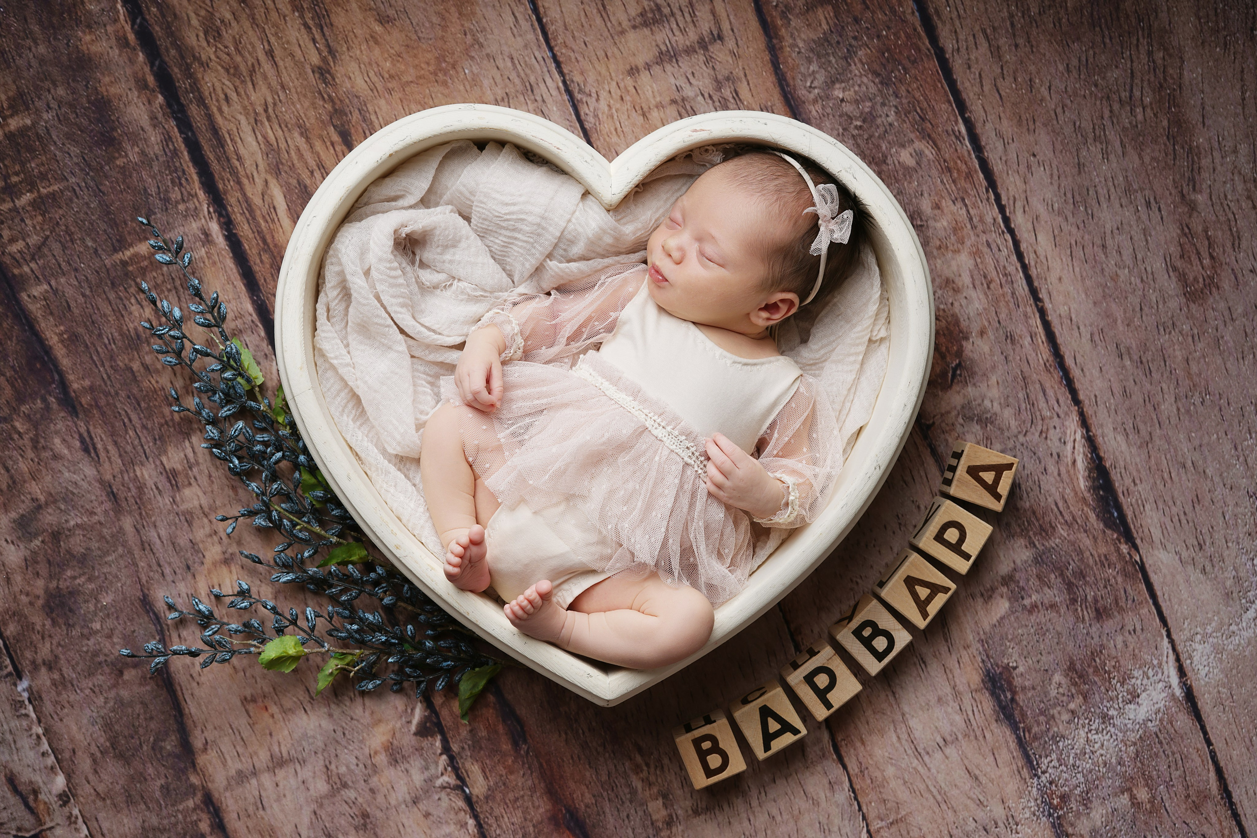 Новорожденные. Фотограф новорожденных Тюмень