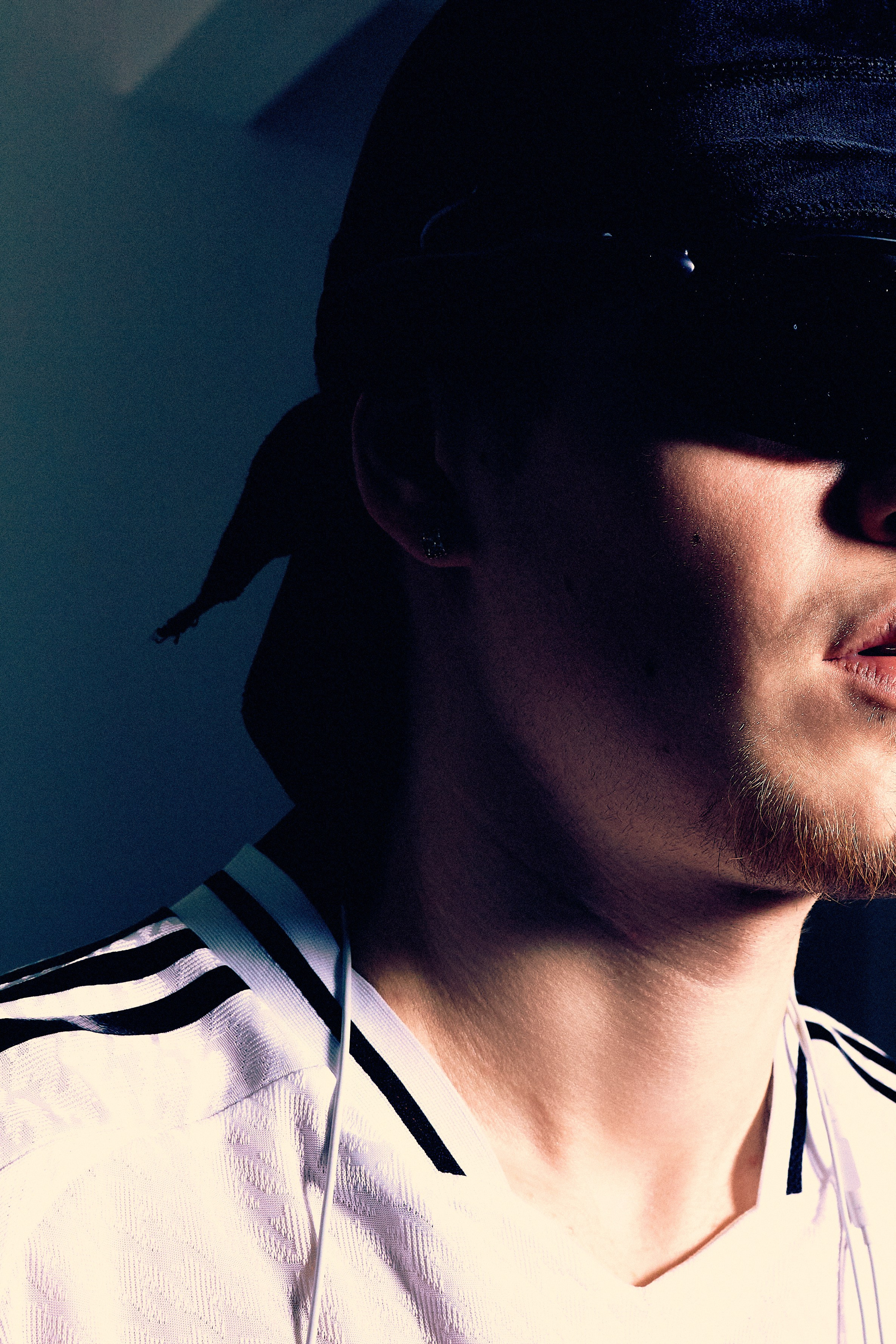 Арсений: retro Y2K | Мужской портрет | Белов Тимофей, фотограф СПБ. Фотограф Белов Тимофей | Санкт-Петербург | СПБ