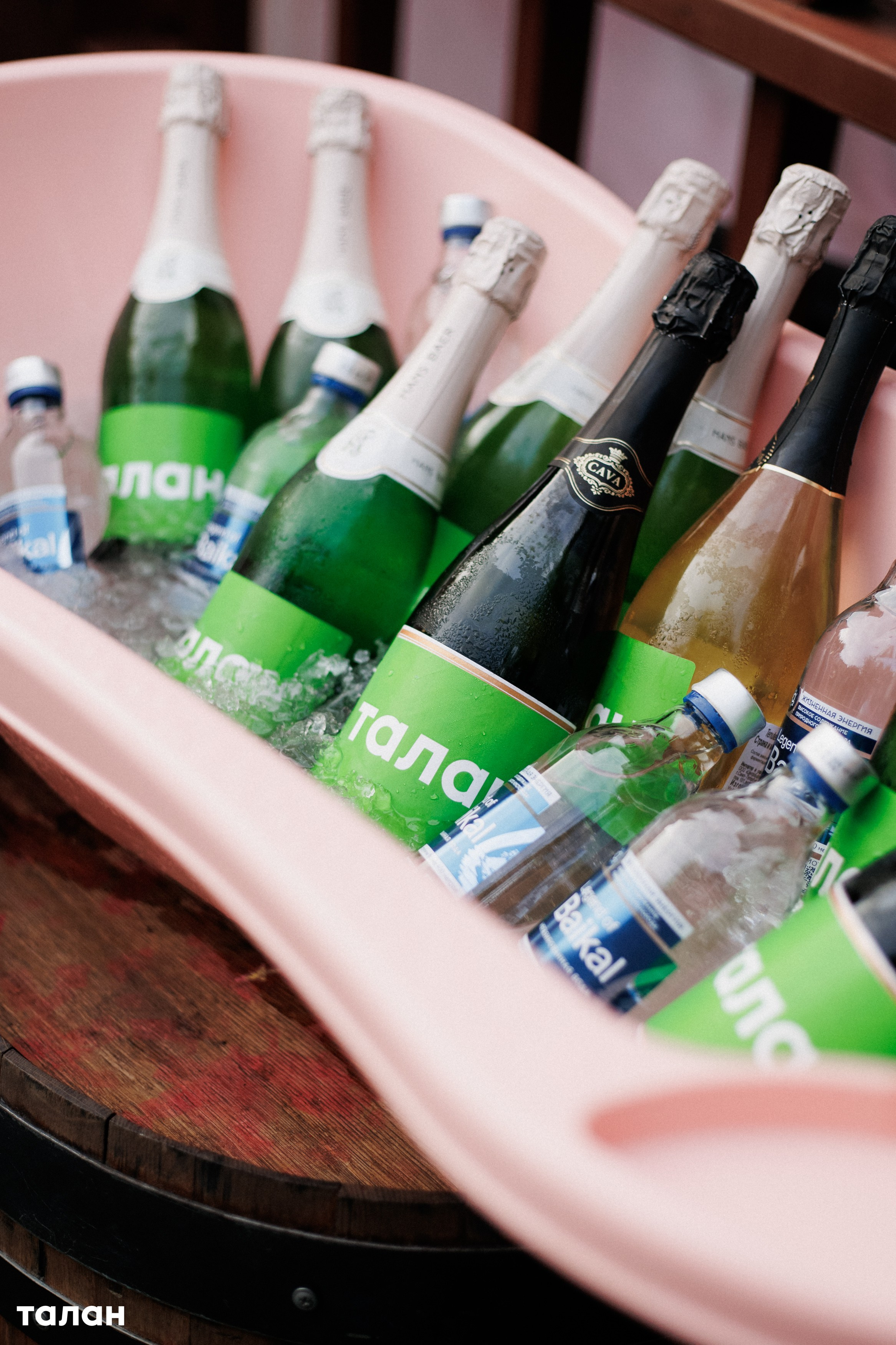 ВИНОТЕКА [бар+магаз] — BIRTHDAY PARTY. СВОИ. ФОТООТЧЕТЫ-СОБЫТИЯ-МЕСТА