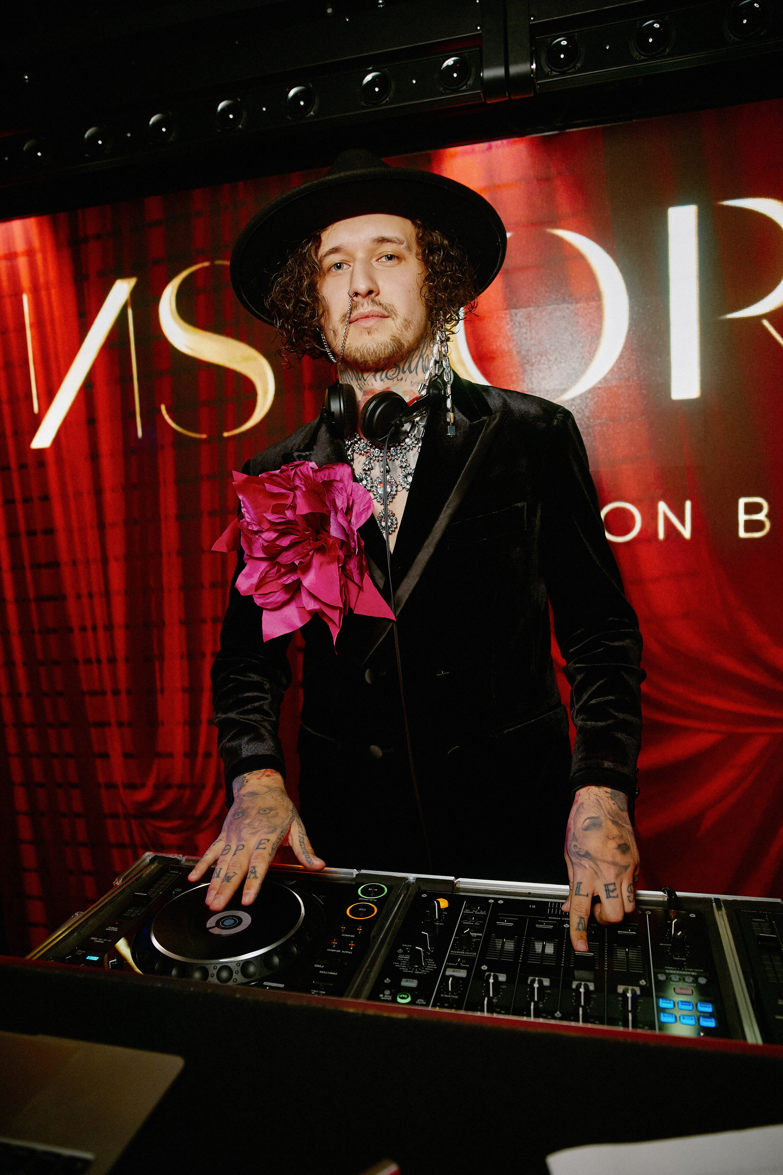 ИSTORИЯ GRAND OPENING. ФОТОГРАФ НА МЕРОПРИЯТИЕ ОТ СОЛЬ МЕДИА PRODUCTION