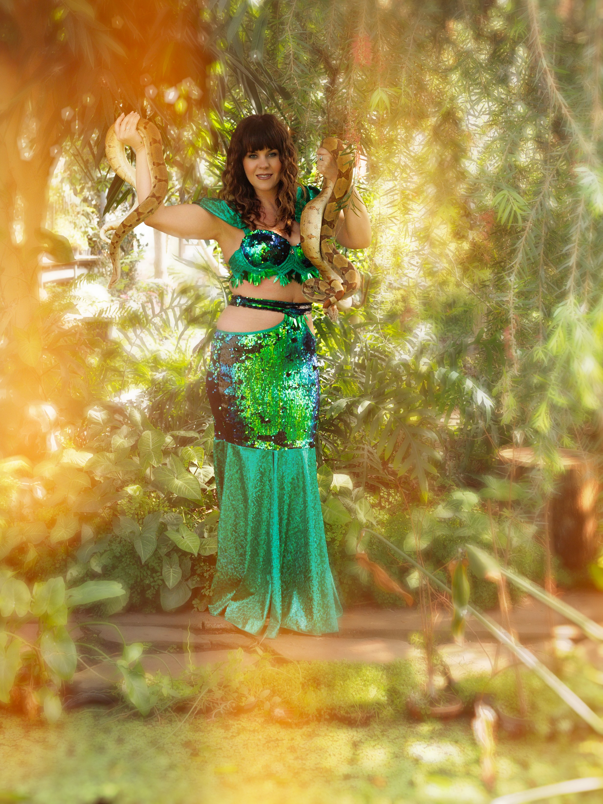 Фотосессии со змейкой. Свадебный и семейный фотограф Виолетта в Липецке