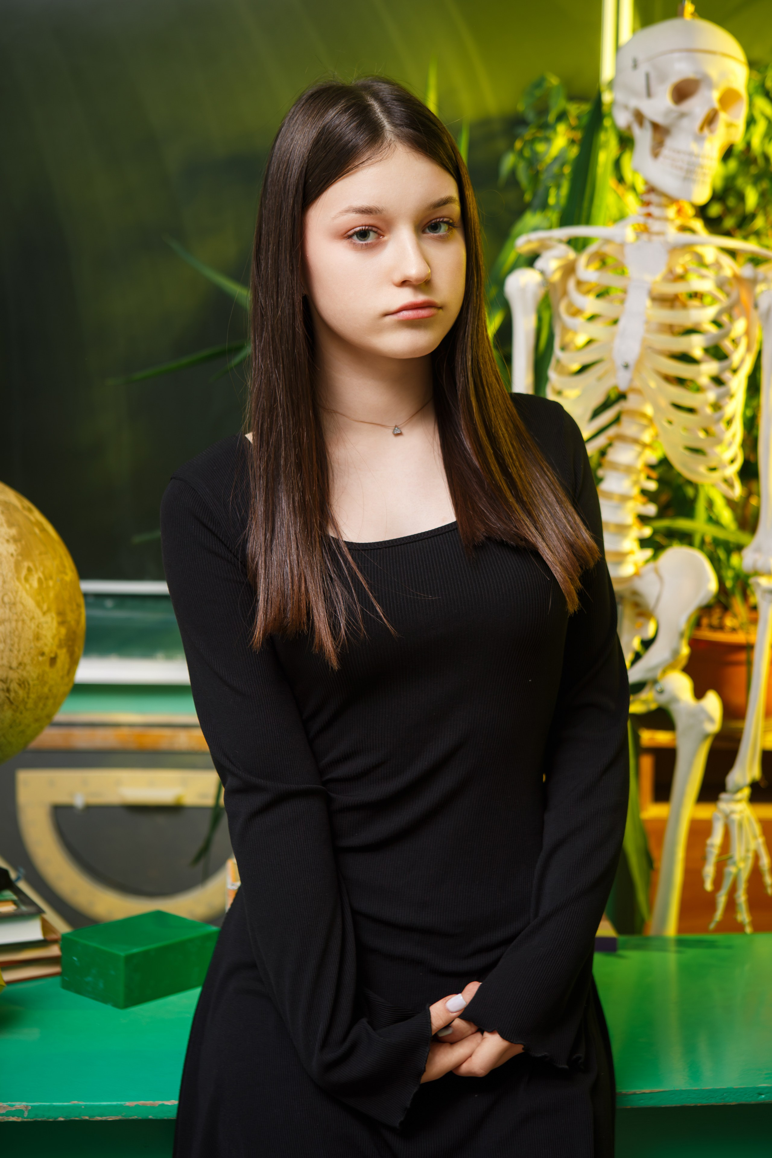 ПОРТРЕТНАЯ ФОТОСЕССИЯ В КЛАССЕ ДЛЯ 9 КЛАССОВ. ТВОЙ АЛЬБОМ / ТВОИ ПРАВИЛА