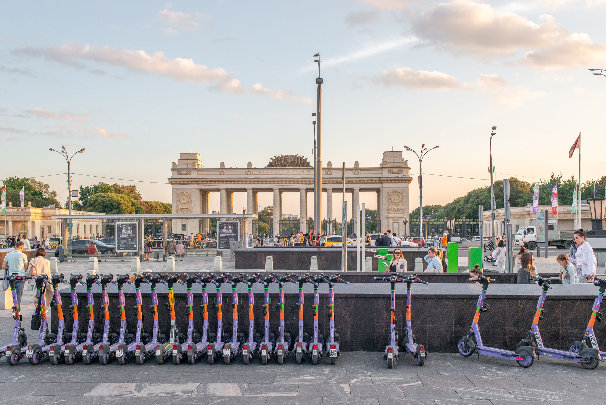 Достопримечательности Москвы. Коммерческая фотосъёмка городской среды, архитектуры и производственных объектов