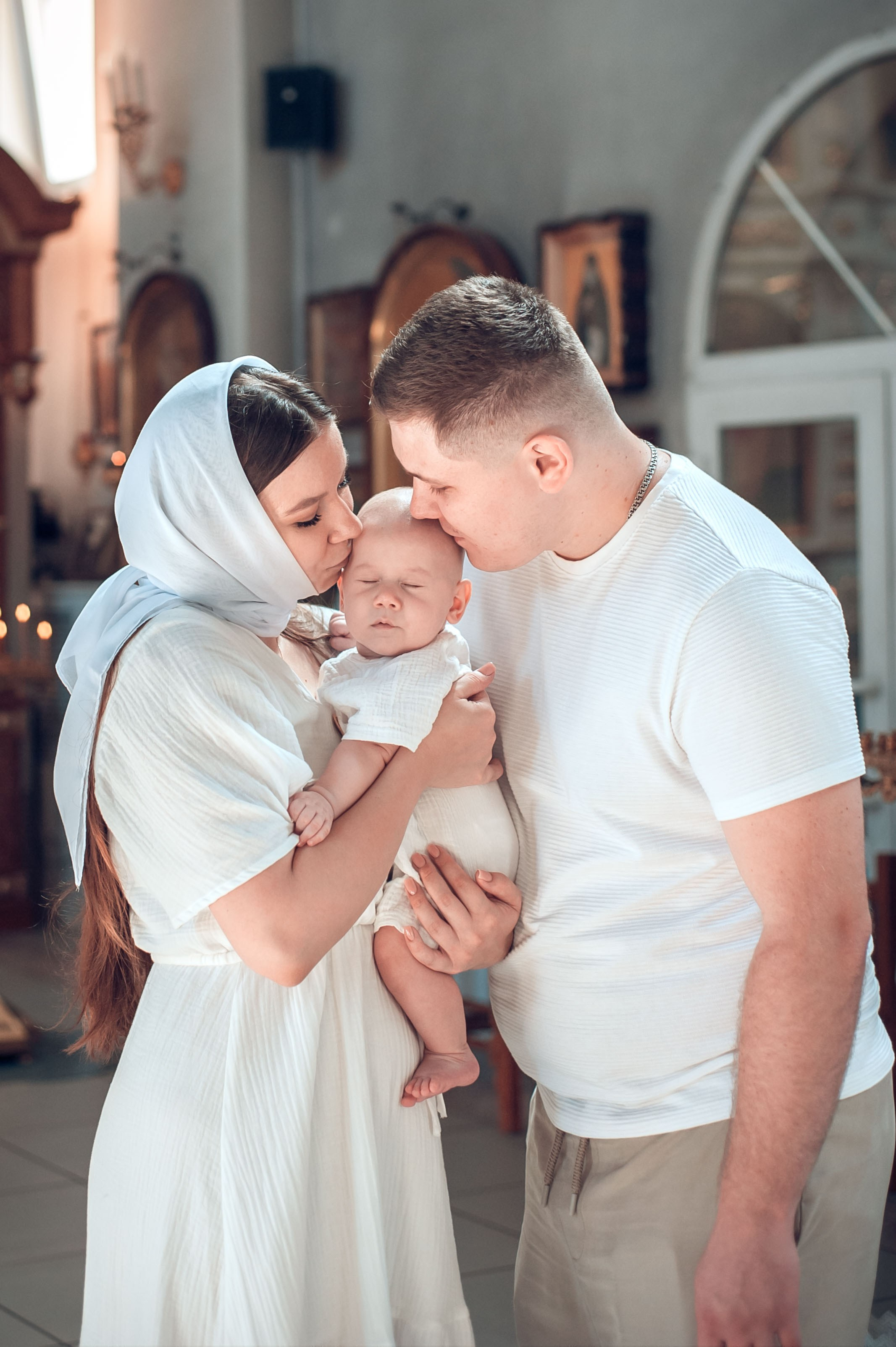 Крещение Краснодар. Фотограф на Таинство Венчания и Крещения в Краснодаре Абрамова Людмила