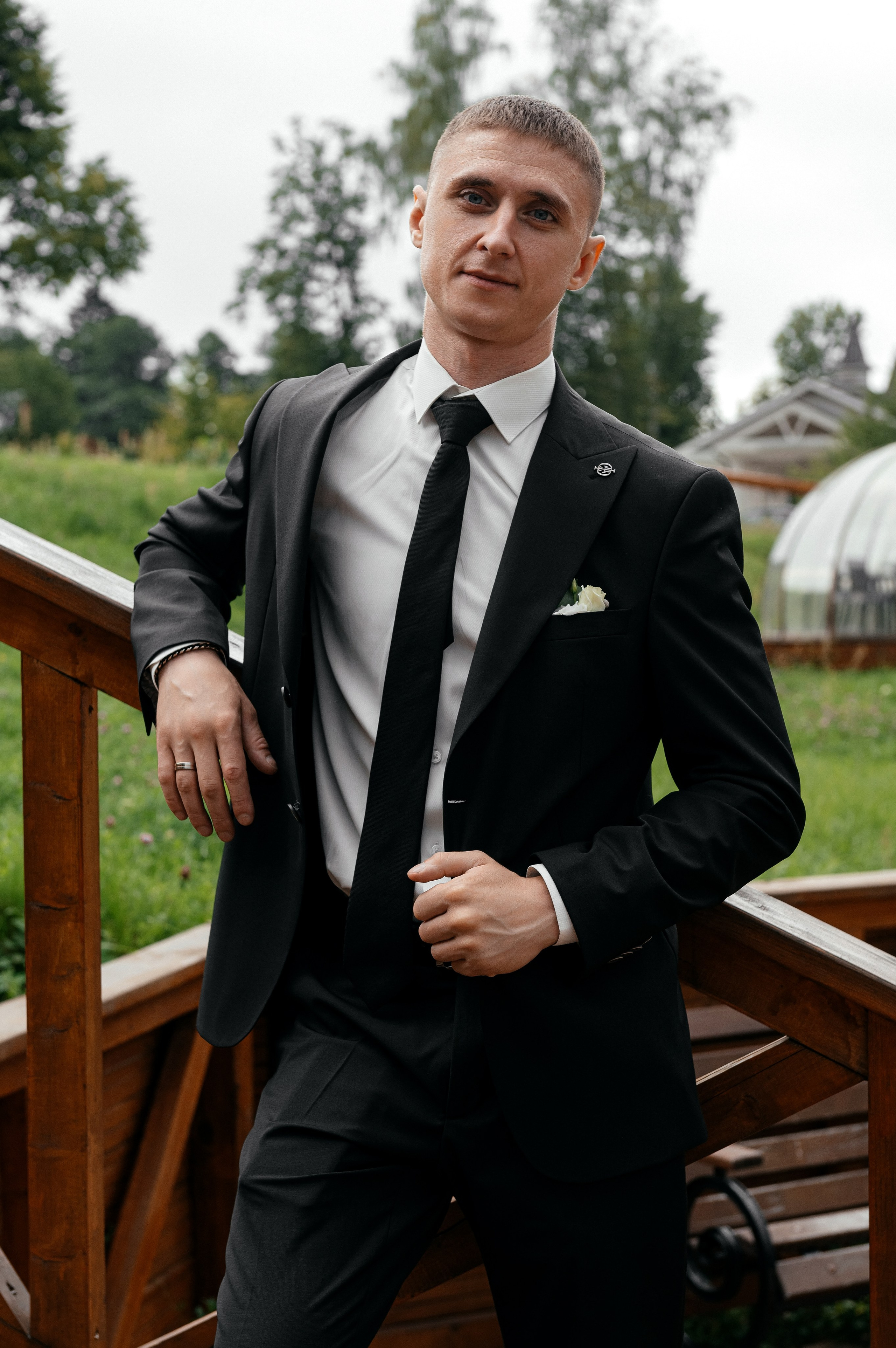 Свадьба с венчанием в Щелково. Прогулка в Гребнево, ресторан Кинза, отель Премиум. Свадебный и семейный фотограф Виктория Носачёва. Щелково, Москва и МО