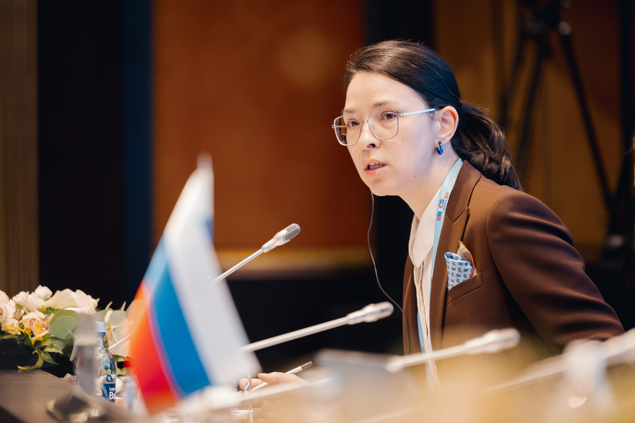 БРИКС ФНС. Parezhevphoto.ru