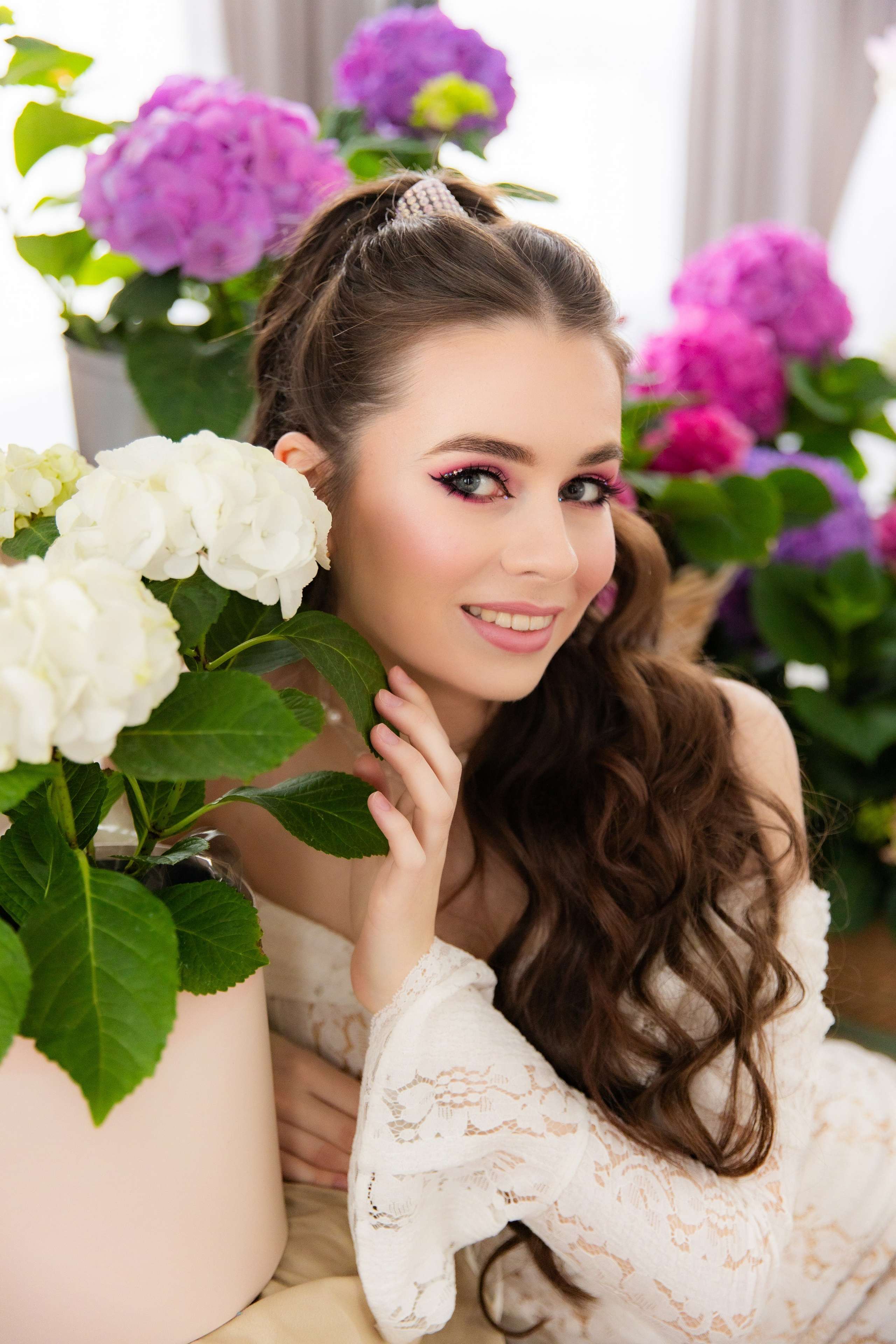 ИНДИВИДУАЛЬНАЯ. Фото, видео, авторские выпускные альбомы в Нижнем Новгороде