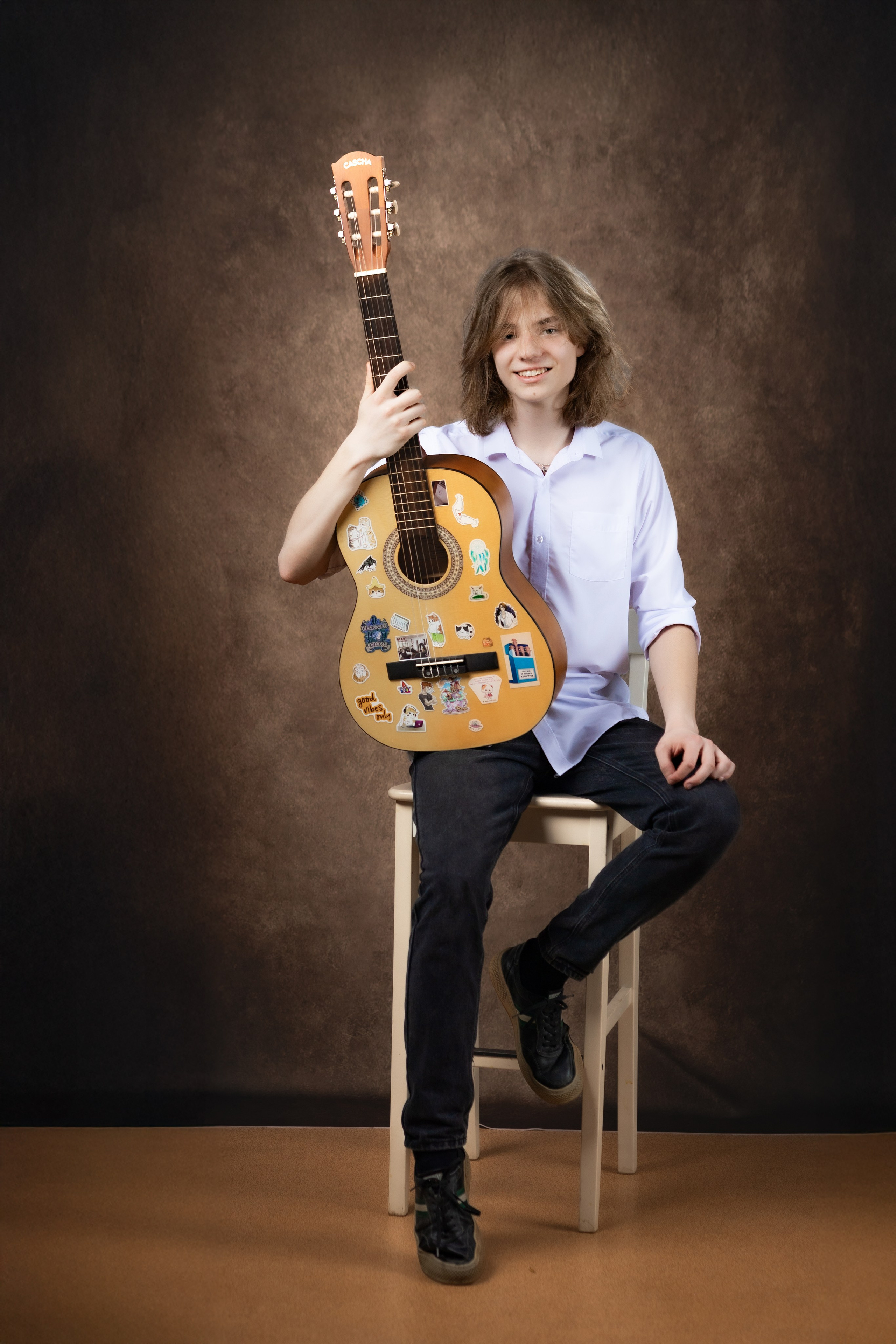 ФОН (коричневый). Фото, видео, авторские выпускные альбомы в Нижнем Новгороде