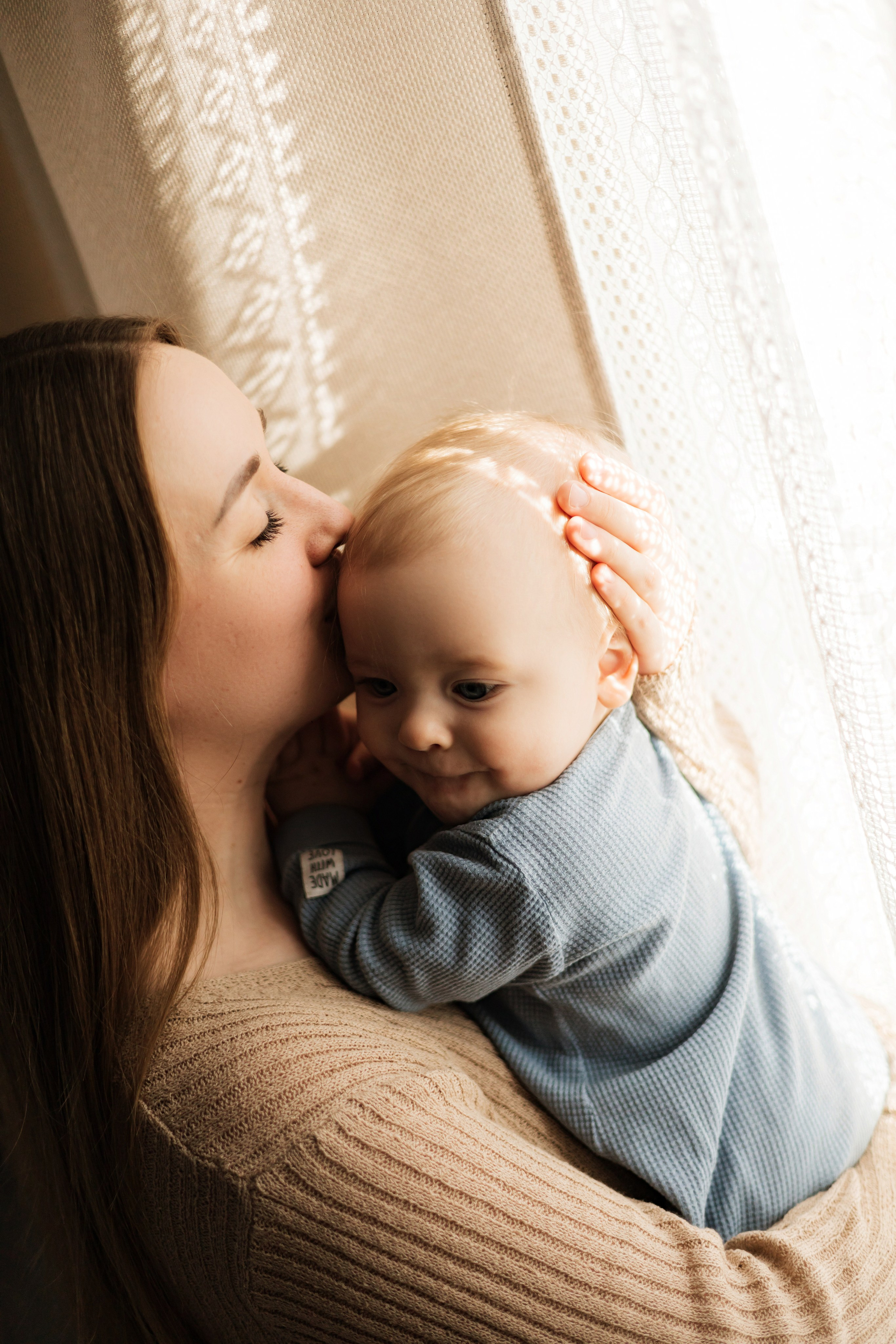 Тимоша с мамой и бабушкой. Фотограф в Кемерово Миллер Анна