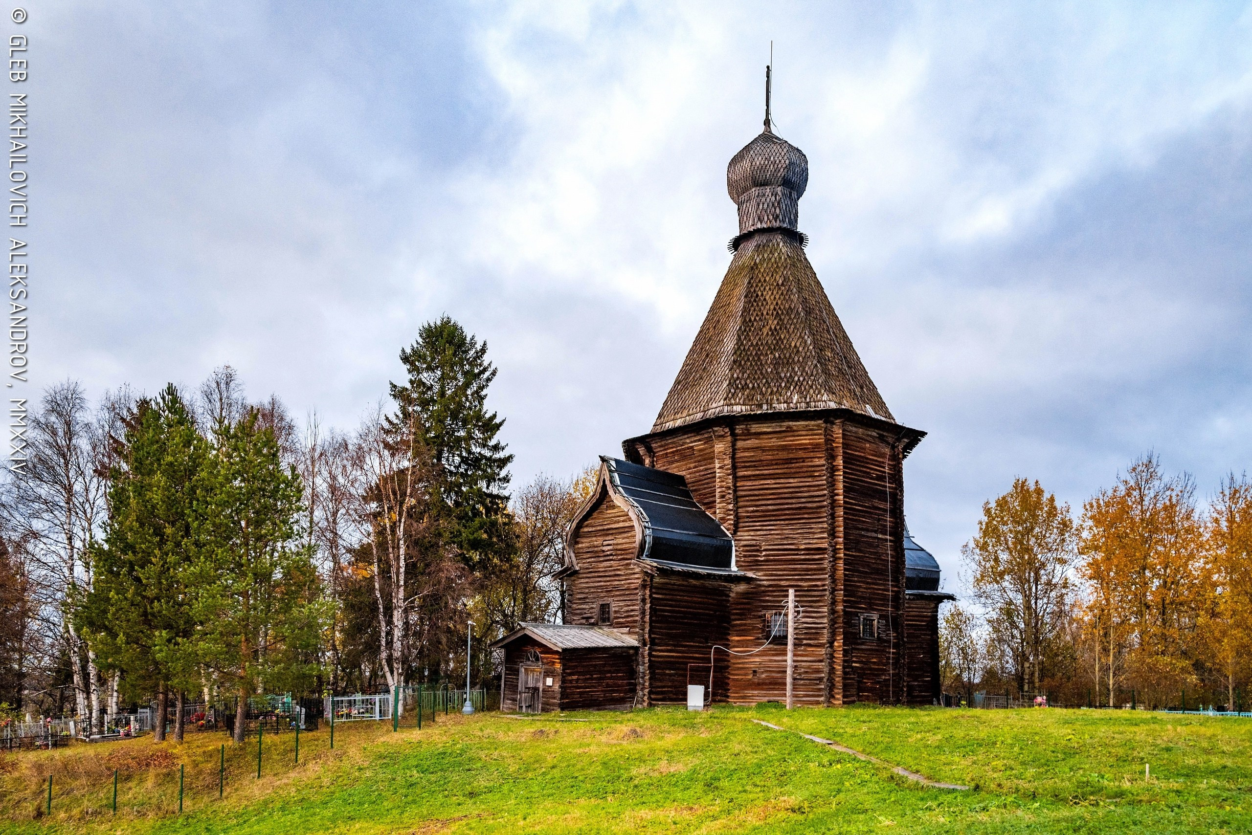 Новинки (Лявля). Храм Николая Чудотворца (первоначально Успения Пресвятой Богородицы). Зодчество