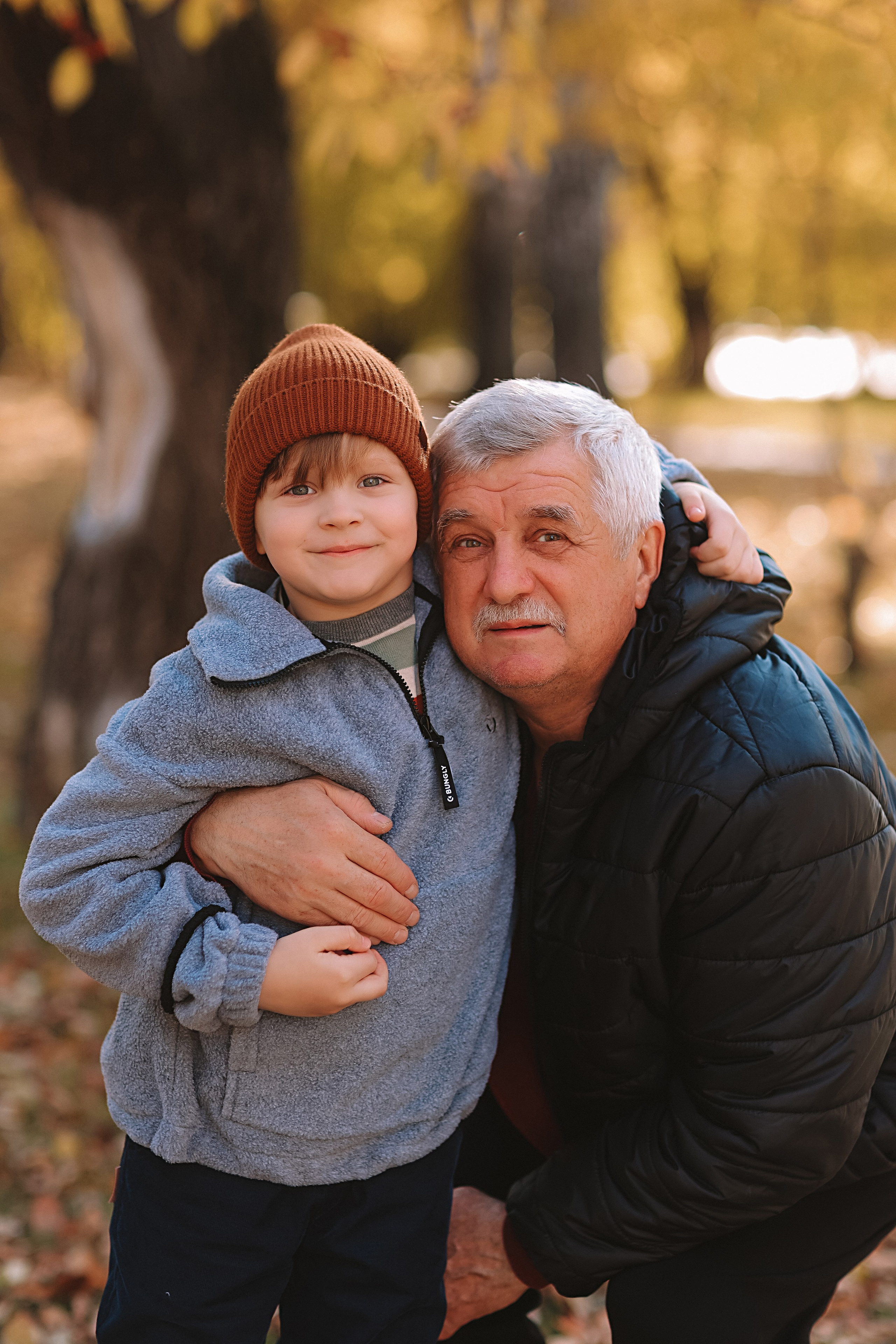 Осень. Семейный фотограф Тюмень, фотограф на роды Салмина Мария