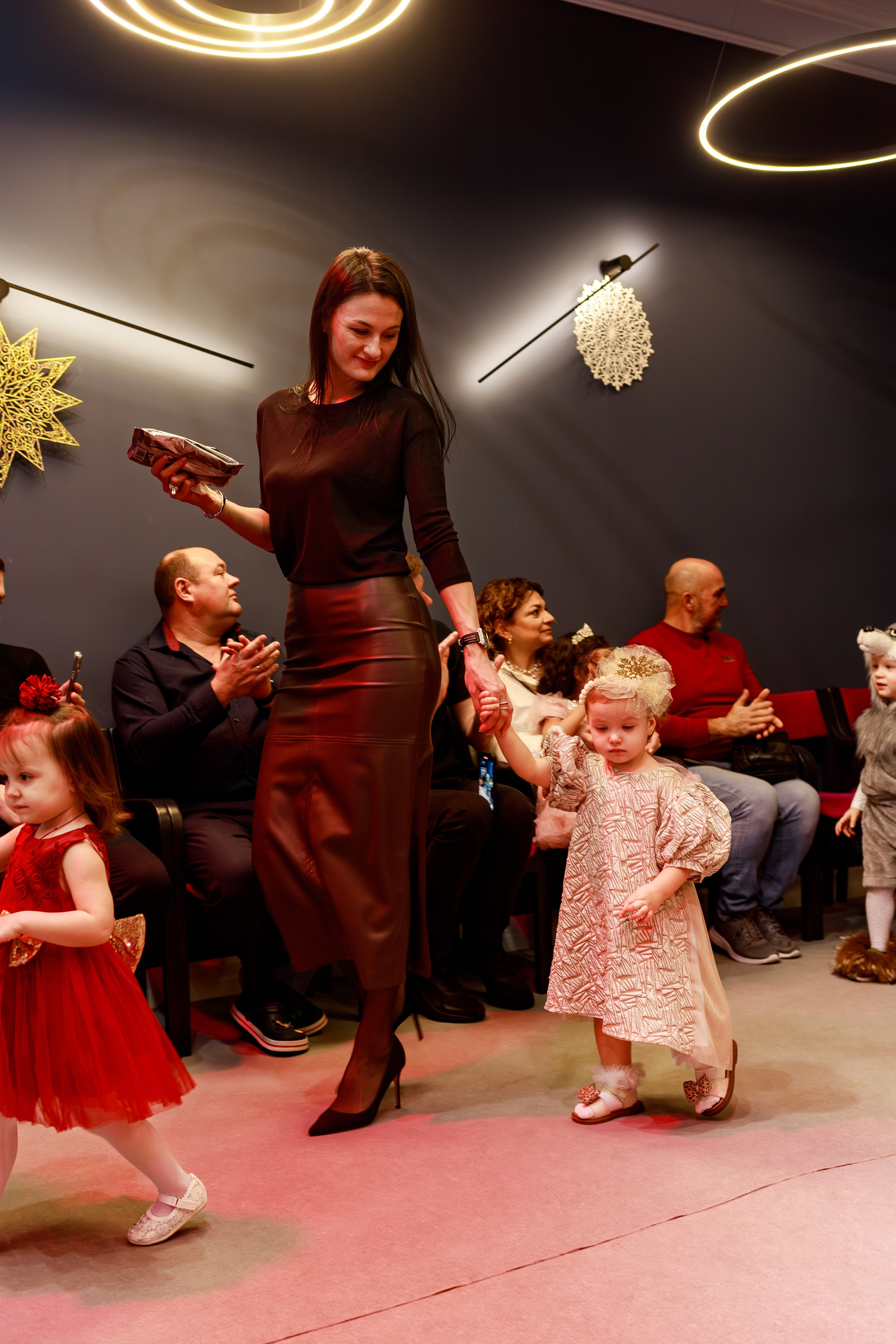 МЭЦ 2025. Семейный и детский фотограф в Краснодаре Ирина Лаврецкая