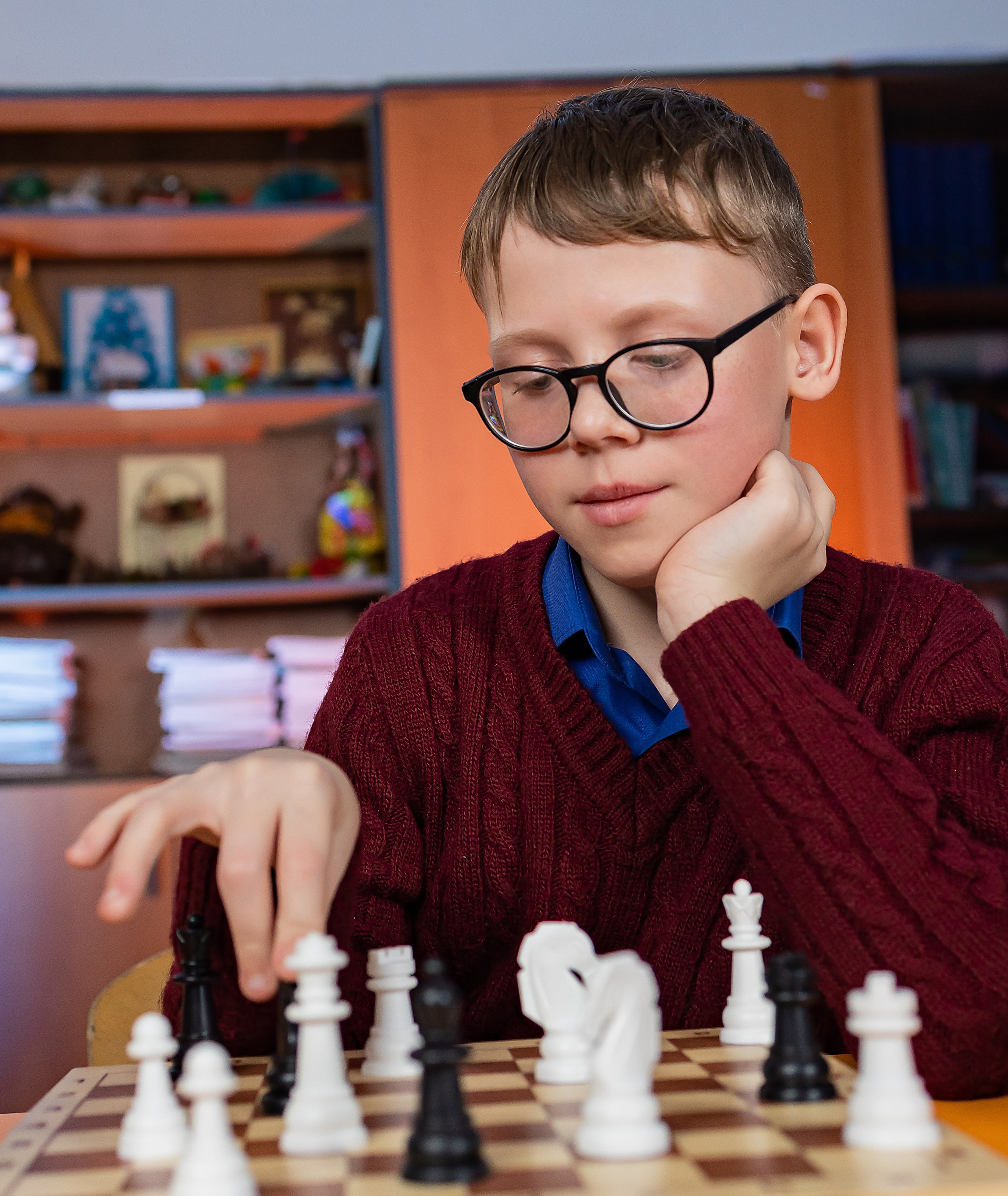 Выпускники начальной школы. LiveBook39 — студия выпускных альбомов Светланы Микишаниной в Калининграде