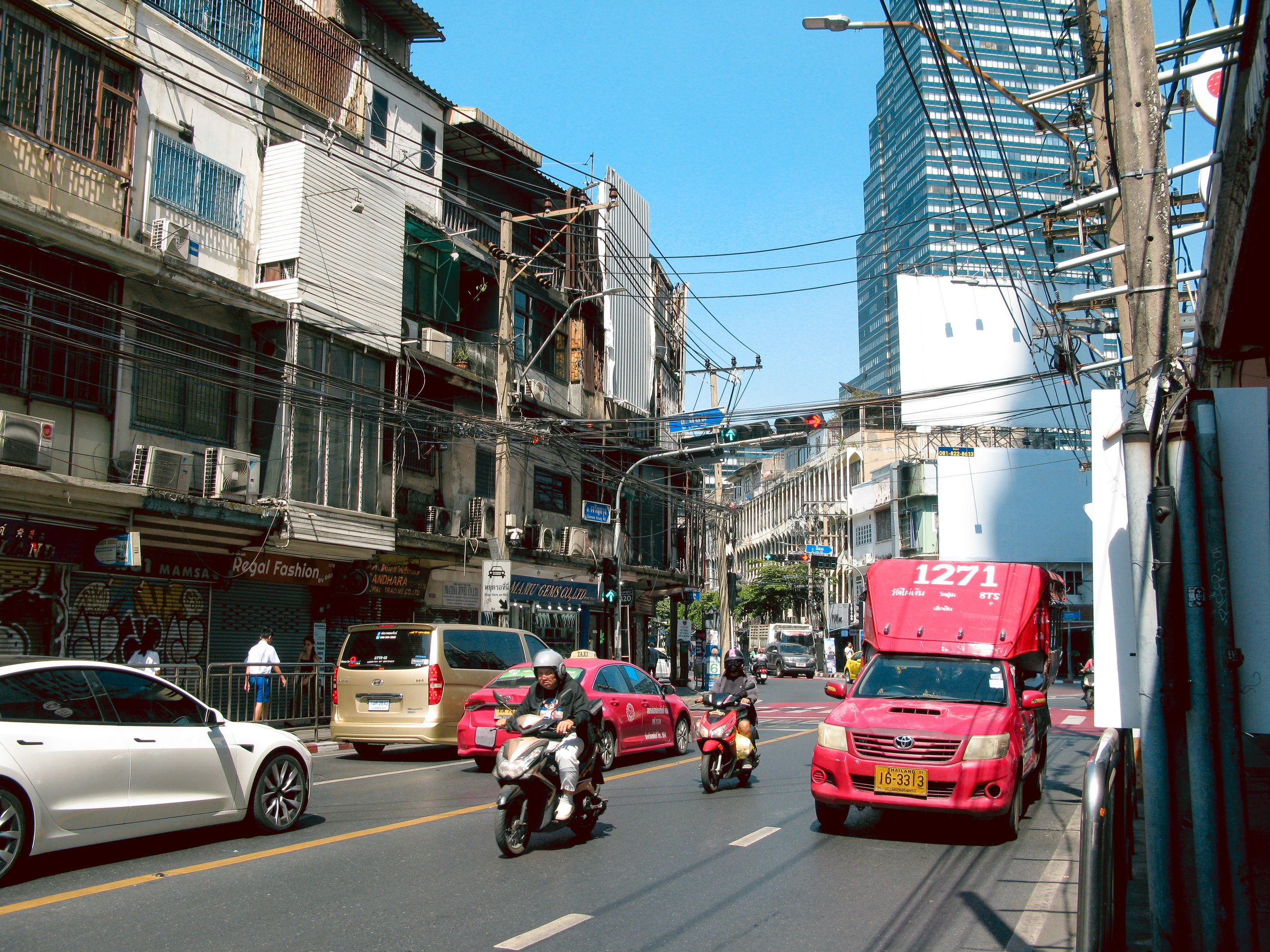 Thai. Фотограф Миланазавр