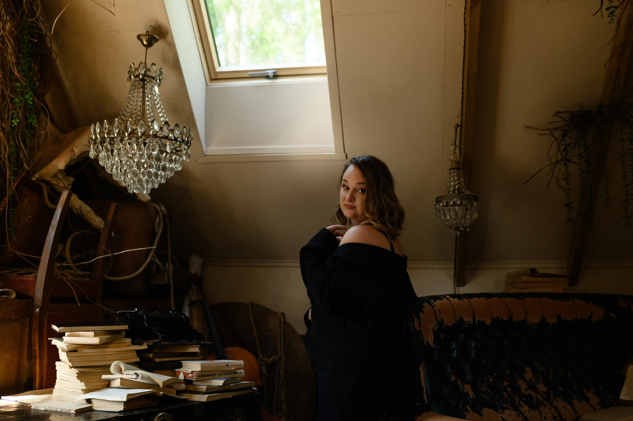 Анастасия. Заброшенный чердак. Фотограф Марина Росси